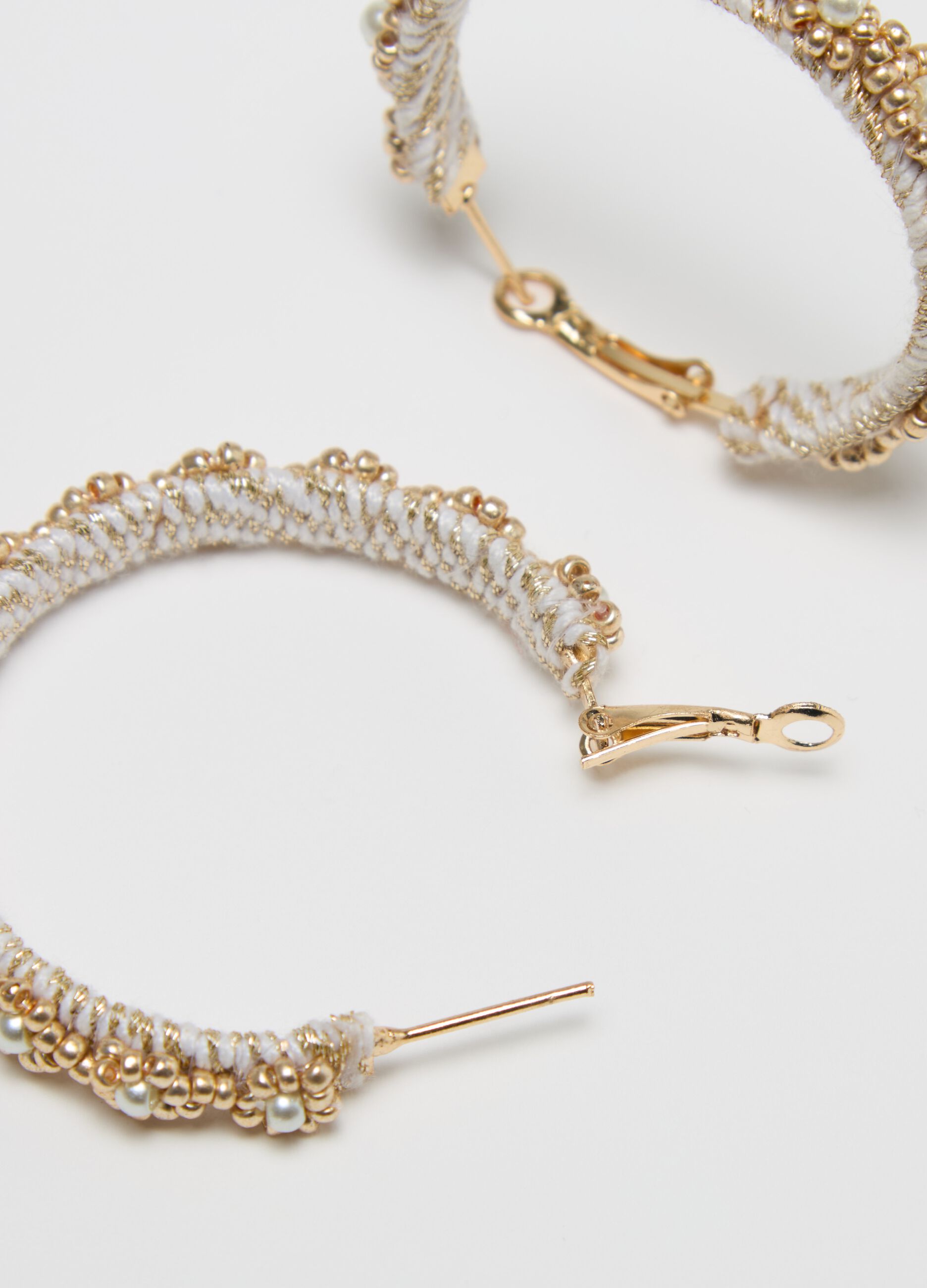 Hoop earrings with beads