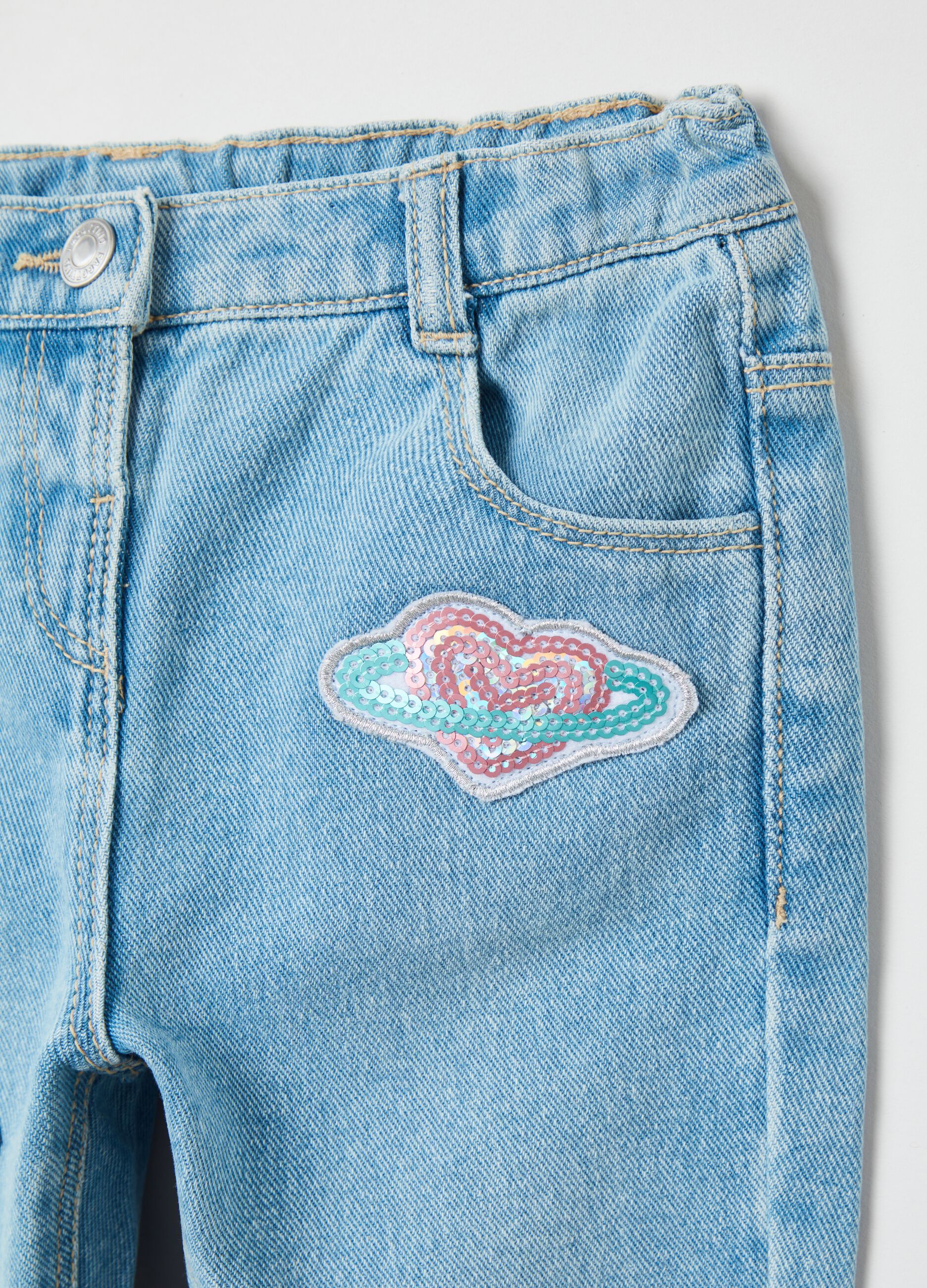 Jeans baggy fit con patch_2