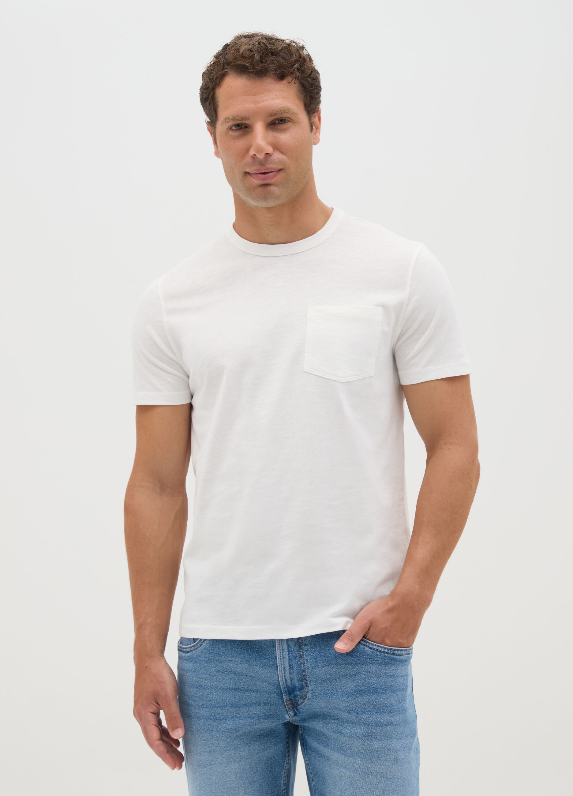 T-shirt da uomo in puro cotone bianca regular fit con taschino