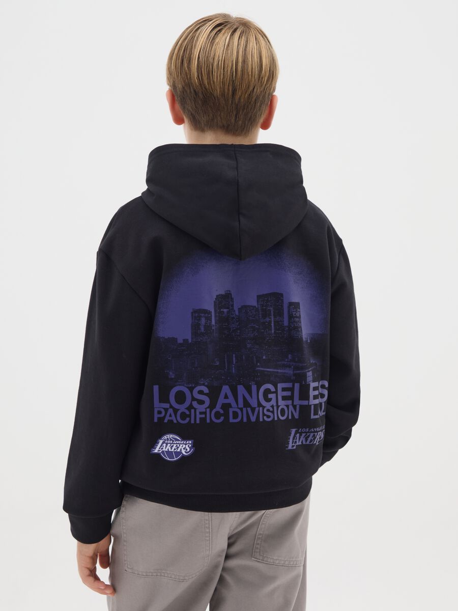 Boy's black pure cotton sweatshirt with Lakers print_1
