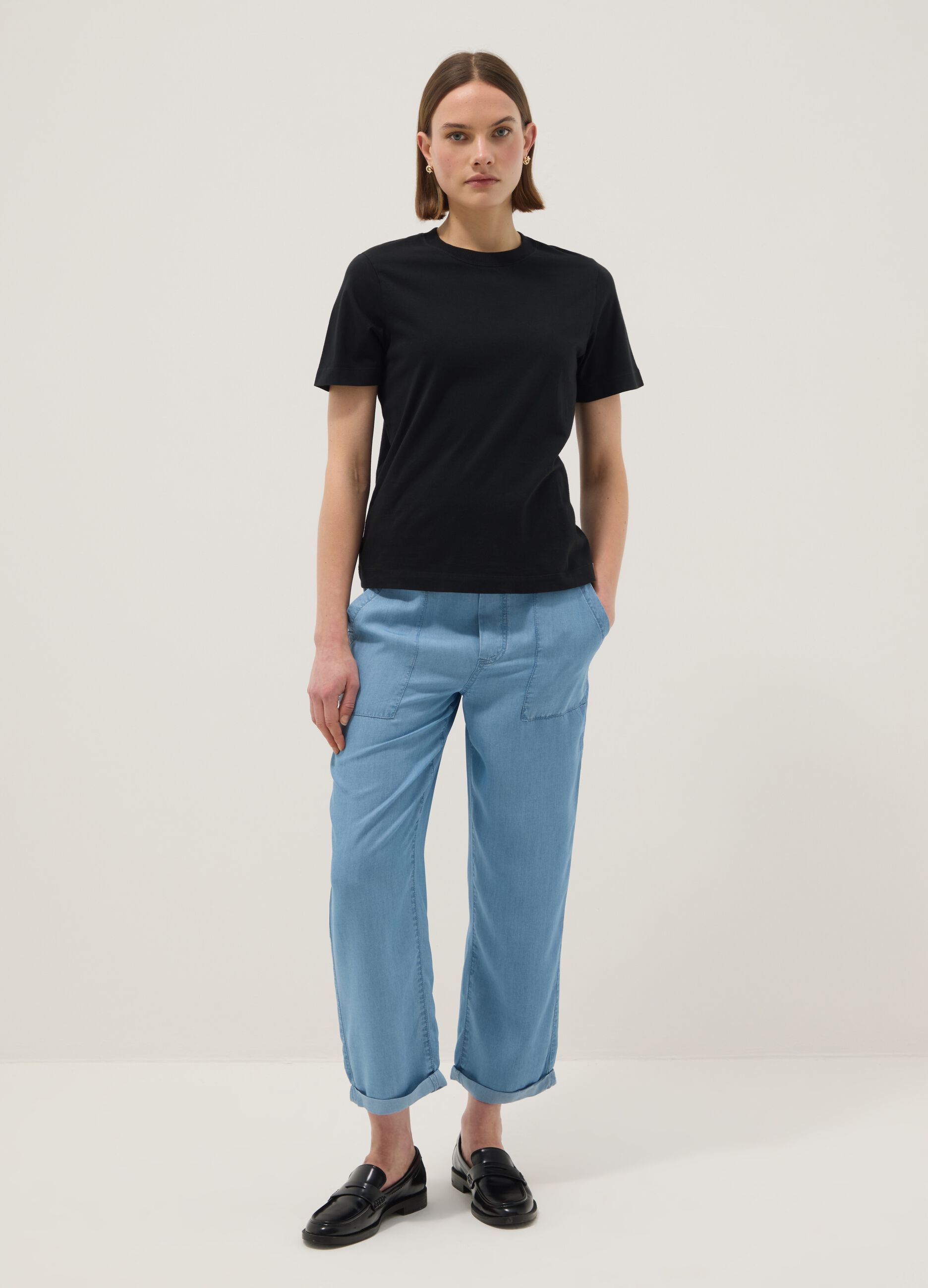 Light blue denim jeans in pure lyocell with elasticated waist, relaxed fit