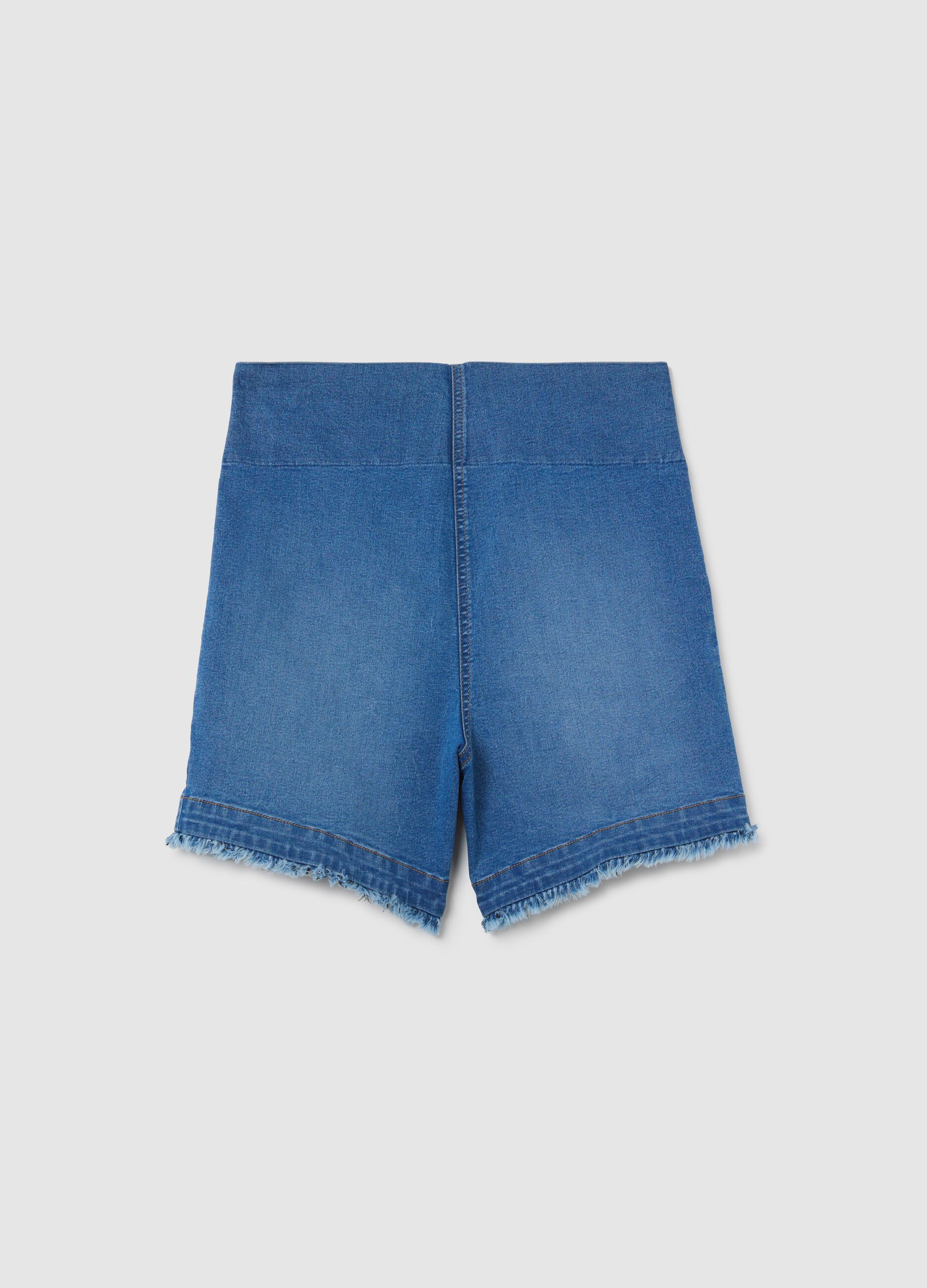 Fringed maternity shorts in denim