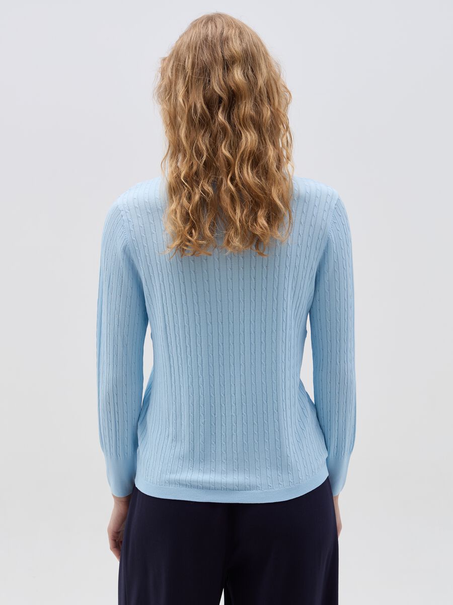 Top with cable-knit design_2