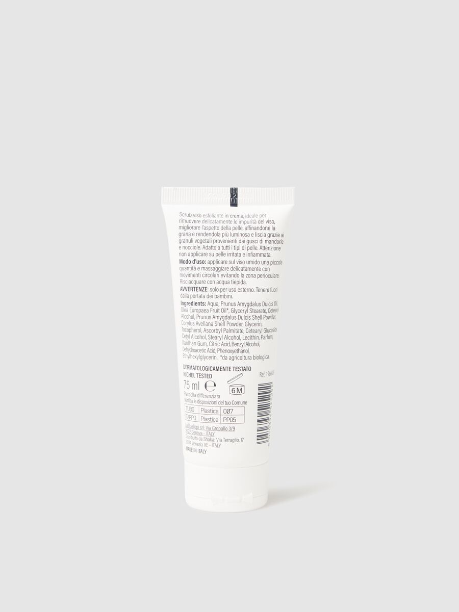 Delicate daily exfoliating face scrub_1