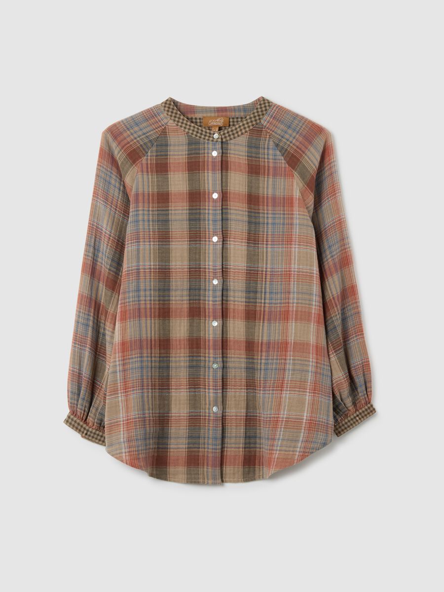 Multicolor Check Maternity Shirt_4