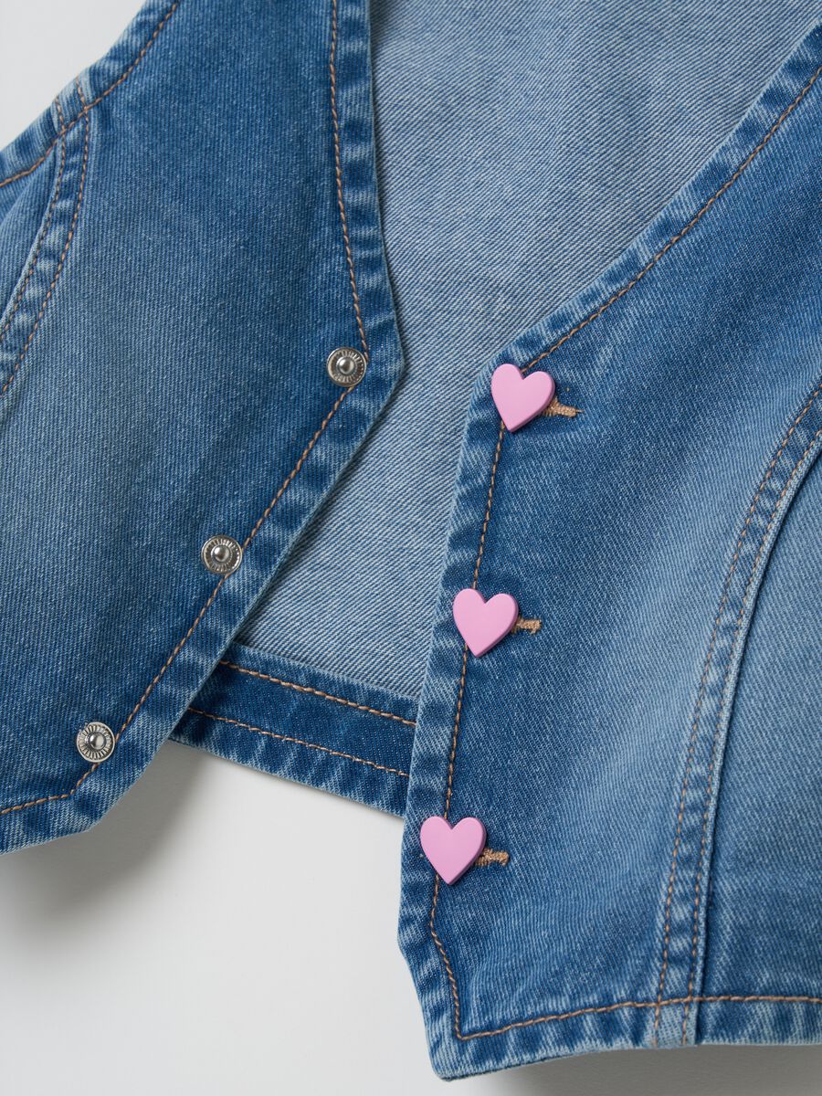 Denim gilet with heart buttons_3