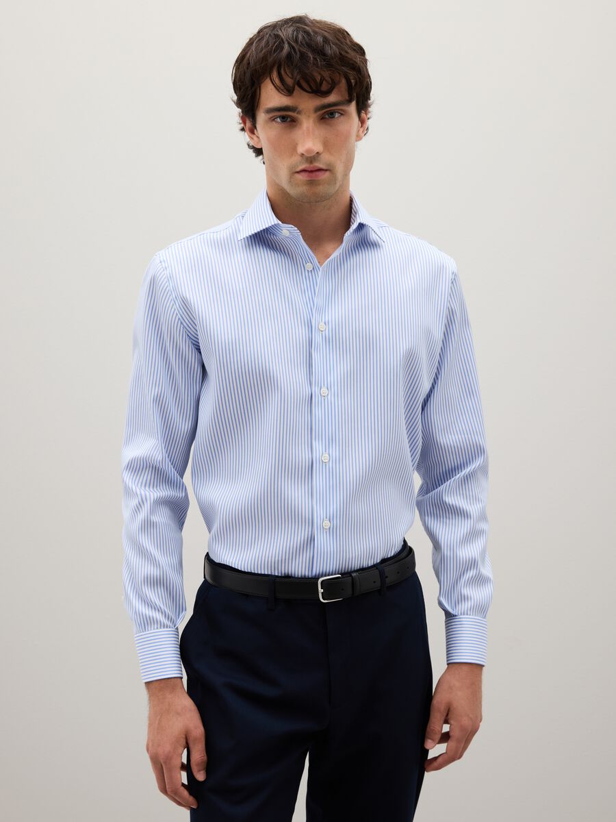 Camicia in puro cotone blu a righe regular fit_0