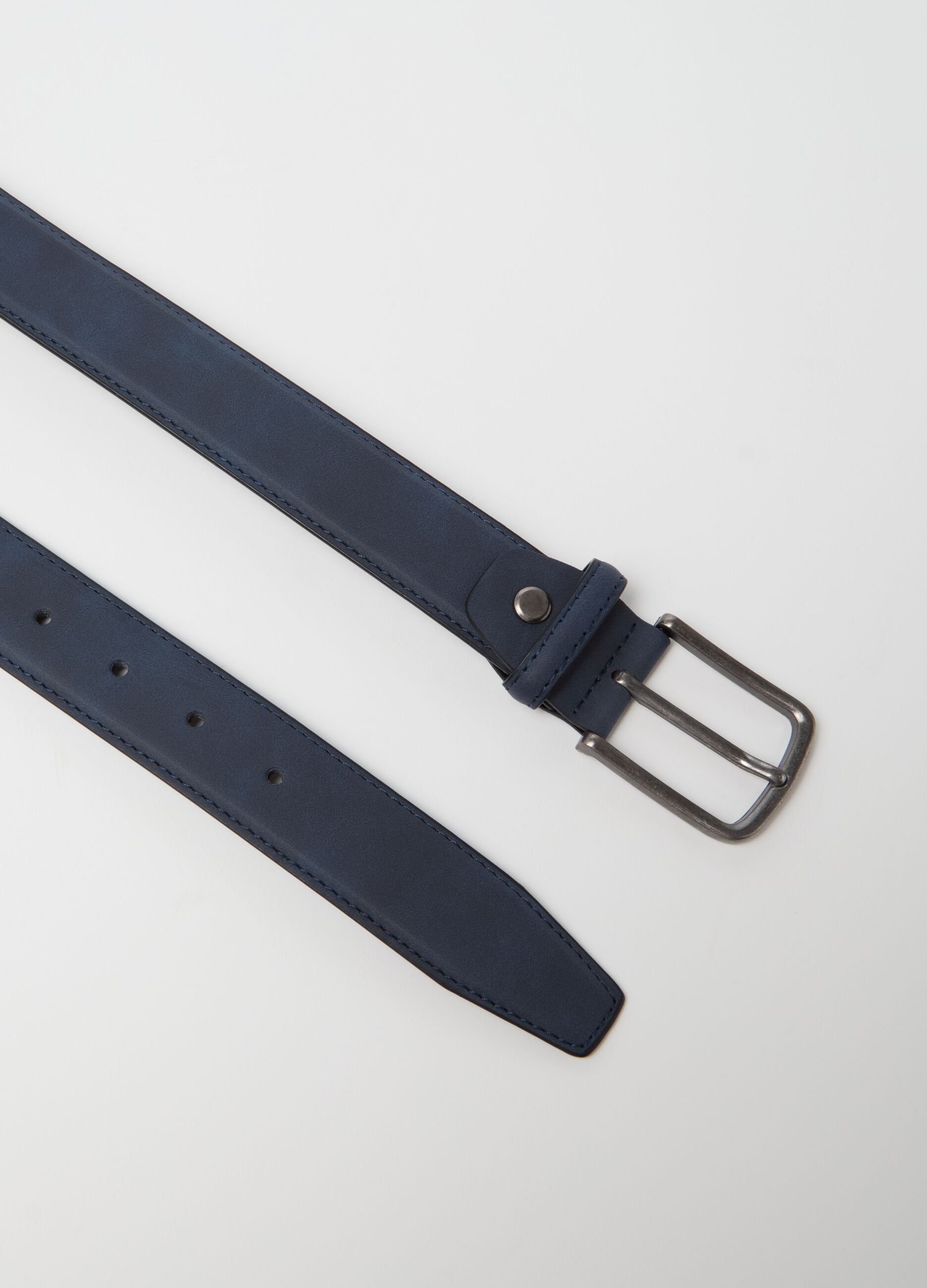 Solid colour belt with square buckle