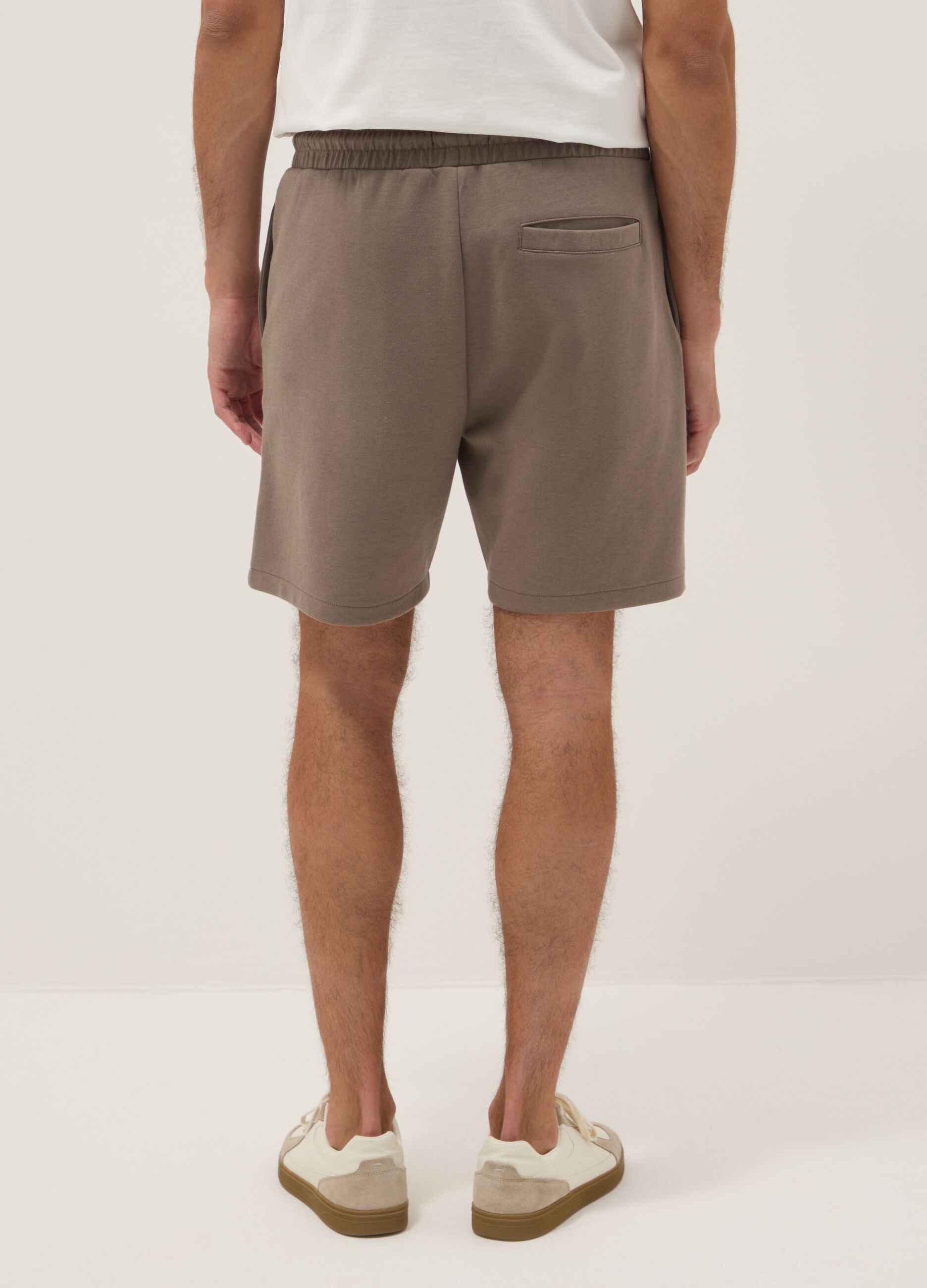 Grey cotton-blend shorts with drawstring, regular fit