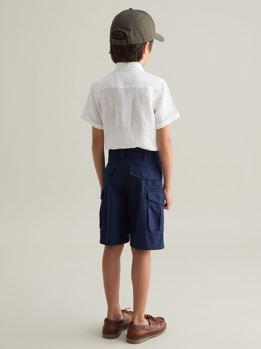 Children's blue regular fit cargo bermuda shorts made of pure cotton with side pockets_3