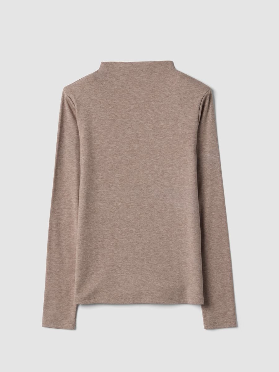 T-shirt beige in viscosa elasticizzata con girocollo_6