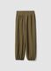 Pantaloni jogger in misto viscosa verdi relaxed fit_4
