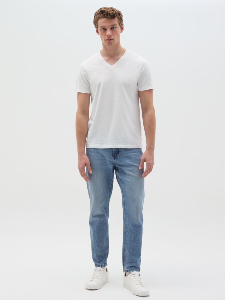 Slub cotton T-shirt with V neck_1