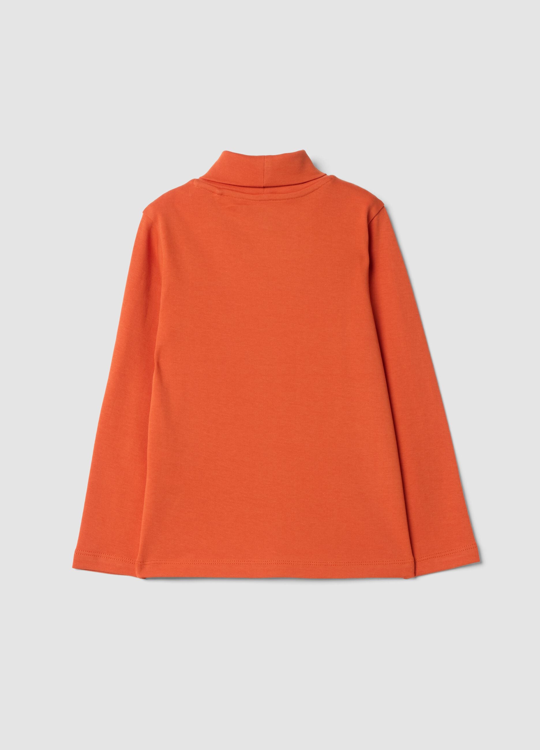 Maglia arancione in puro cotone organico con dolcevita