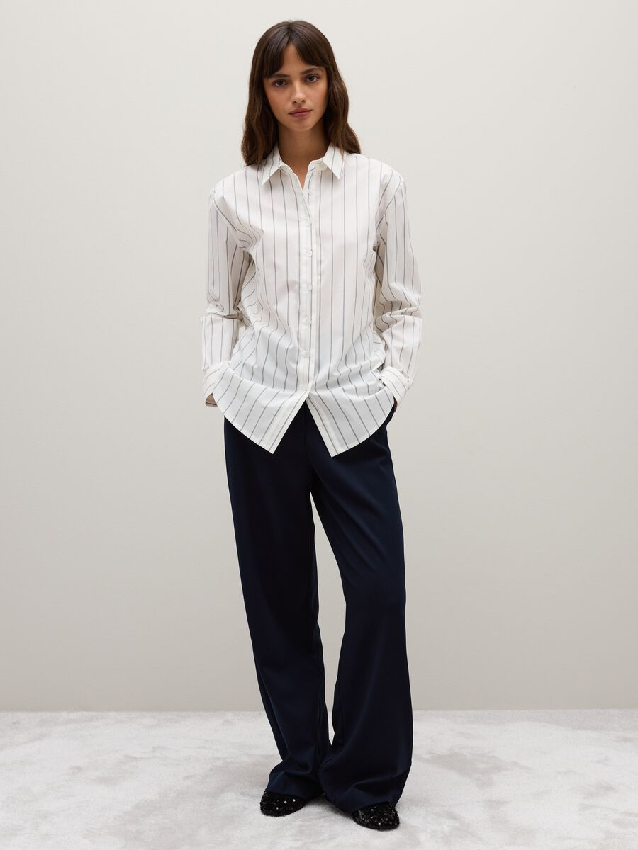 Striped white shirt in stretch fabric_1