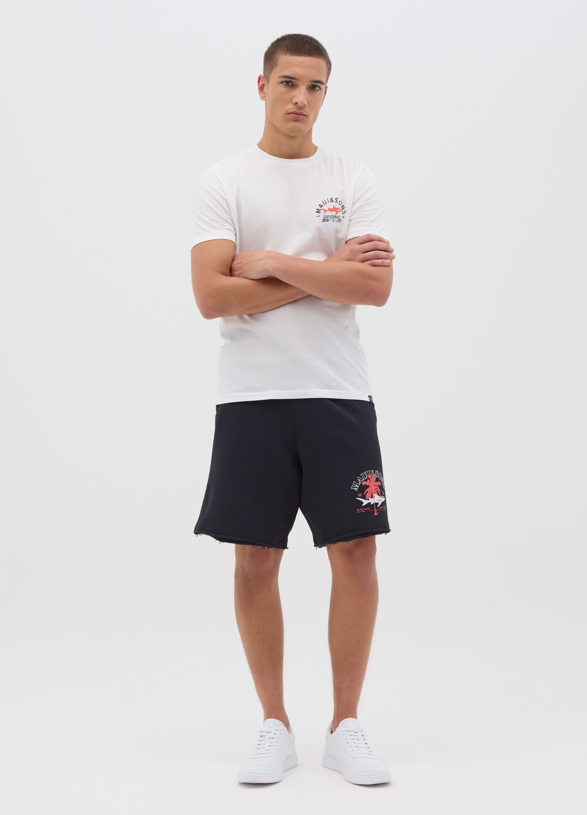 Black relaxed fit cotton Maui shorts