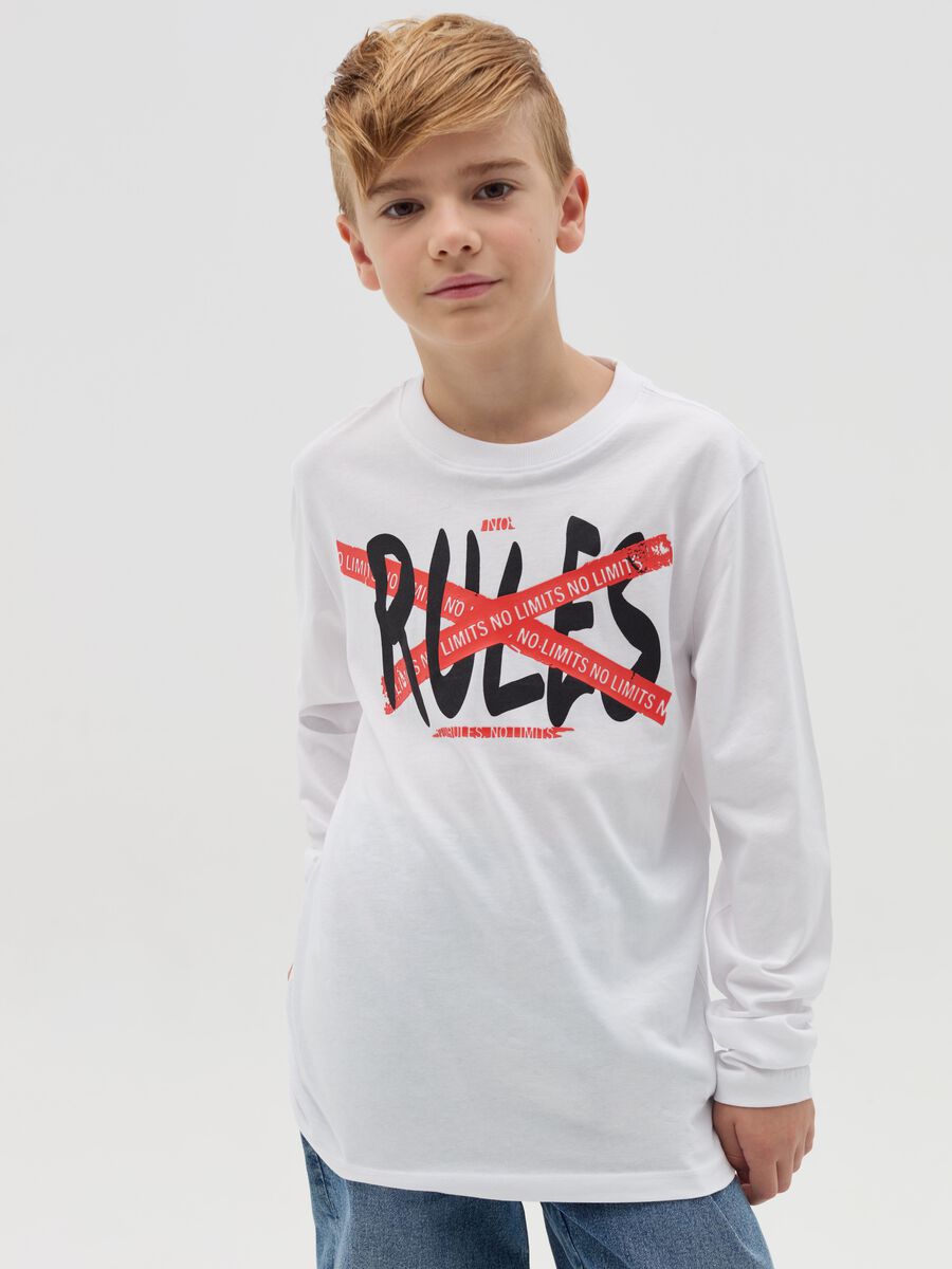 T-shirt a maniche lunghe con stampa_0