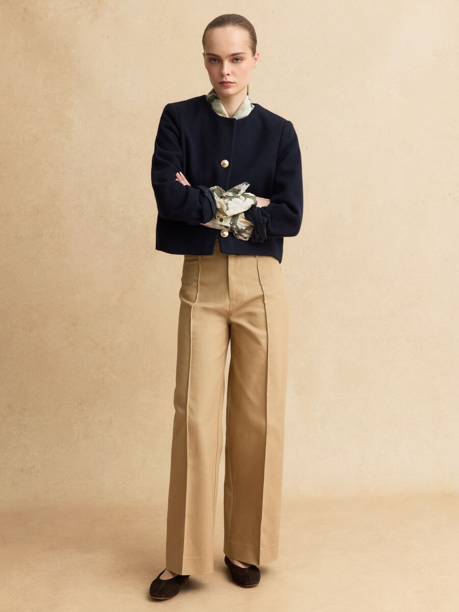 Blue viscose blend blazer in regular fit with gold buttons_2