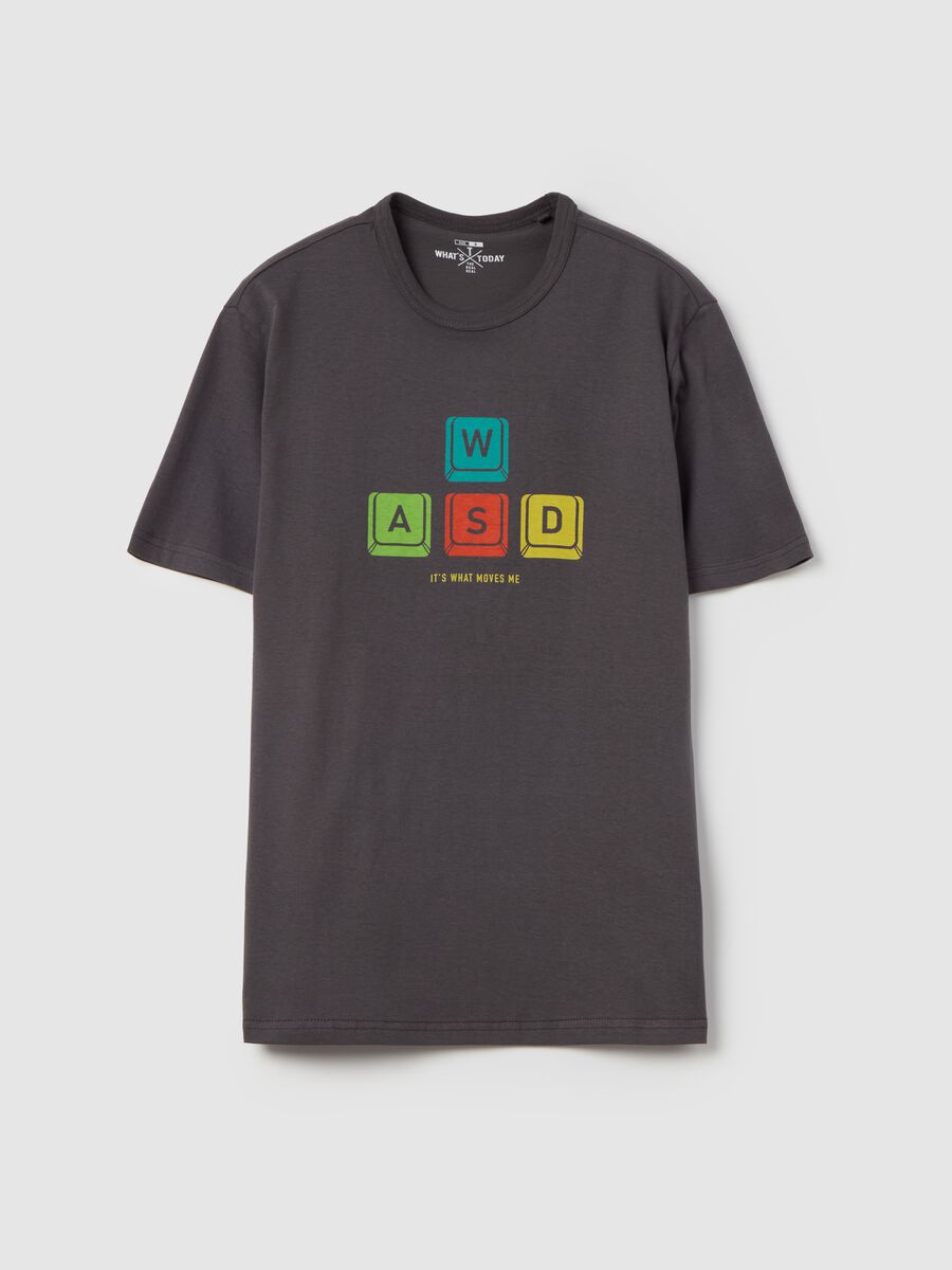 T-shirt with “It’s what moves me” print_4