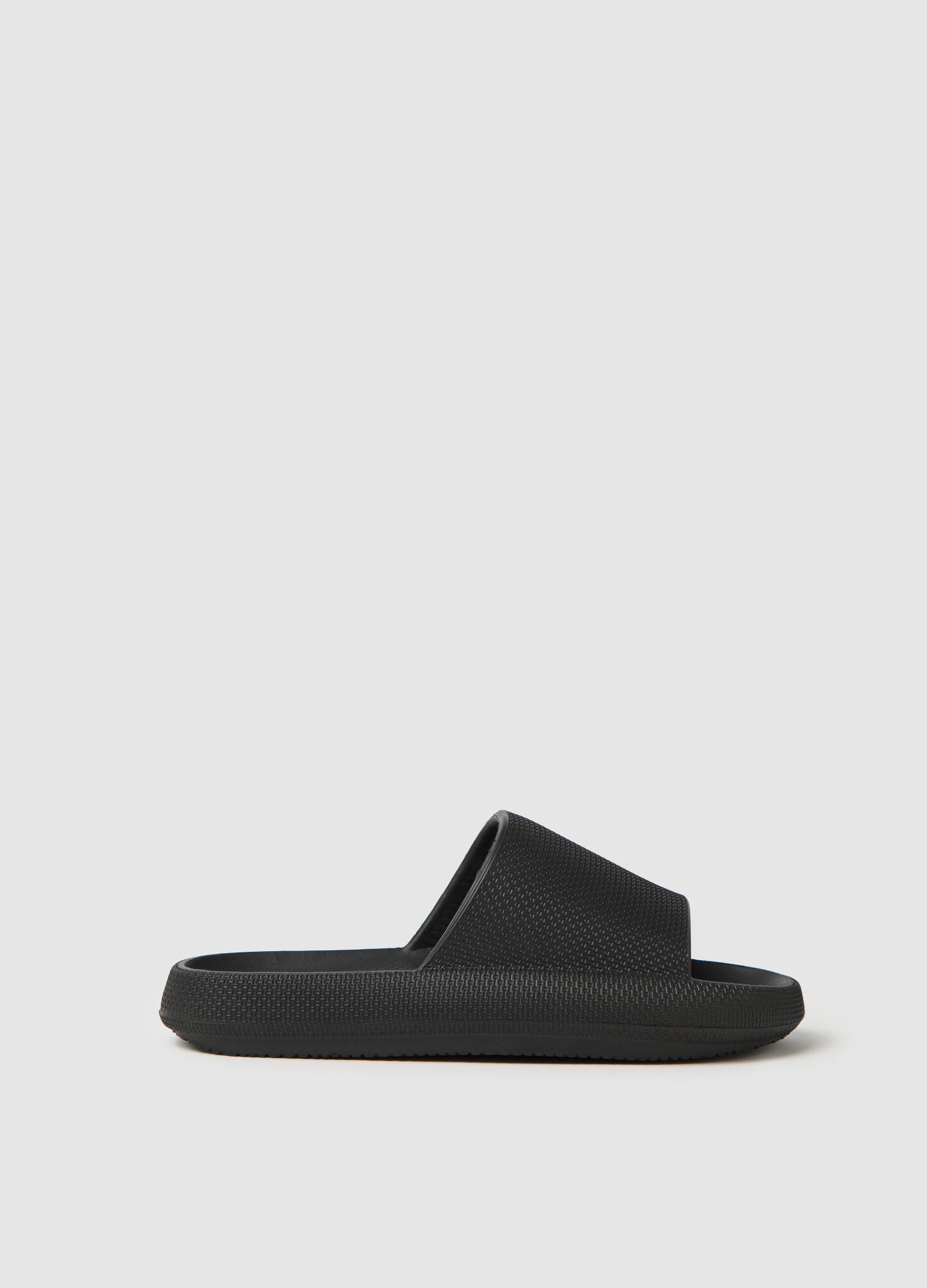 Black Maui Slippers in EVA Material