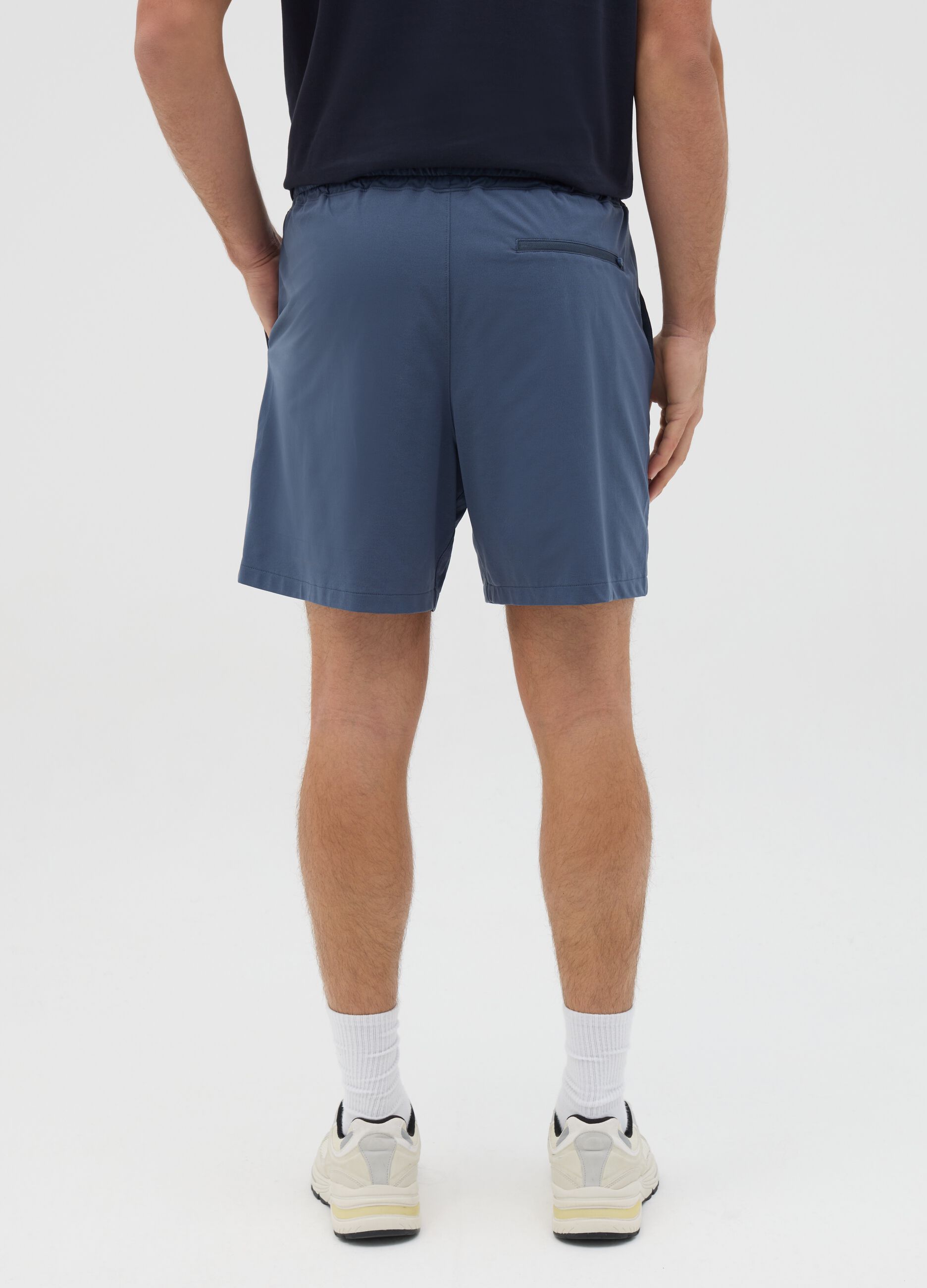 Blue Bermuda joggers in stretch fabric