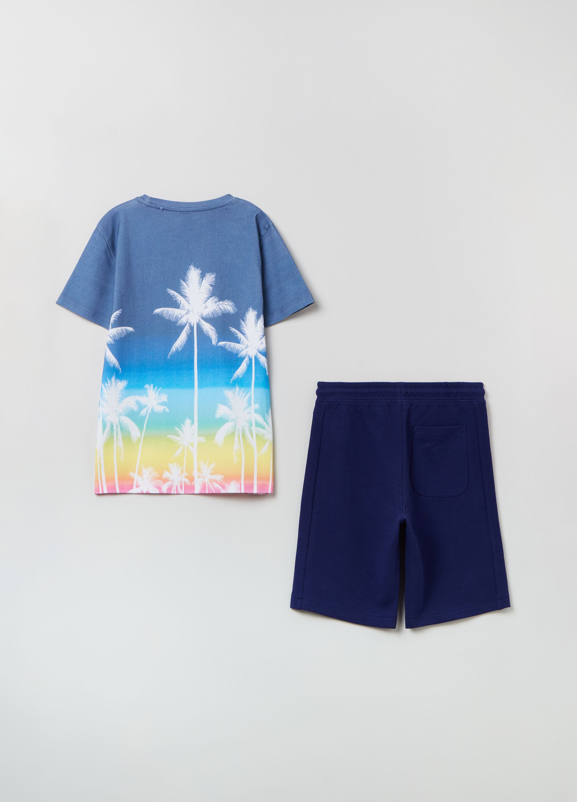 Cotton jogging set by Maui and Sons
