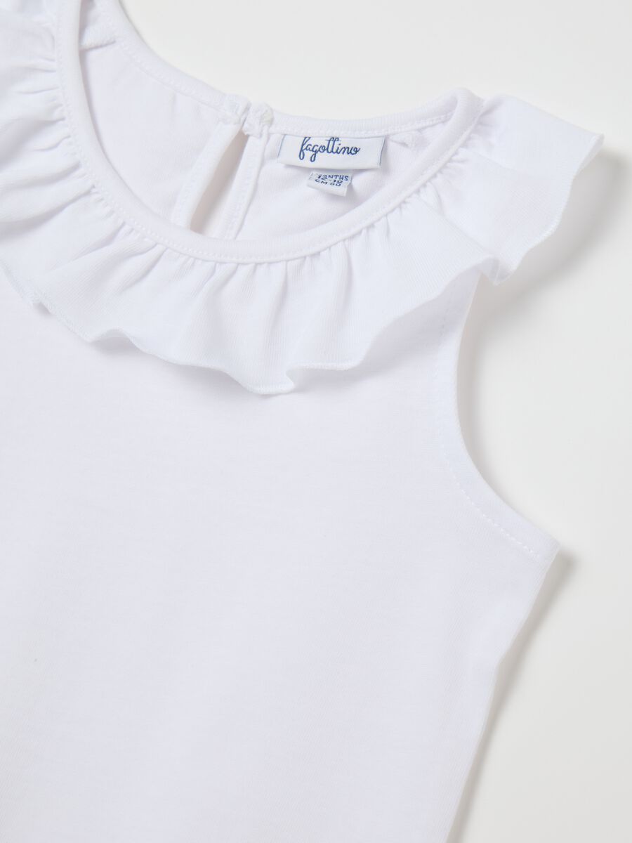 Baby girl's white pure cotton top with regular fit and ruffles_2
