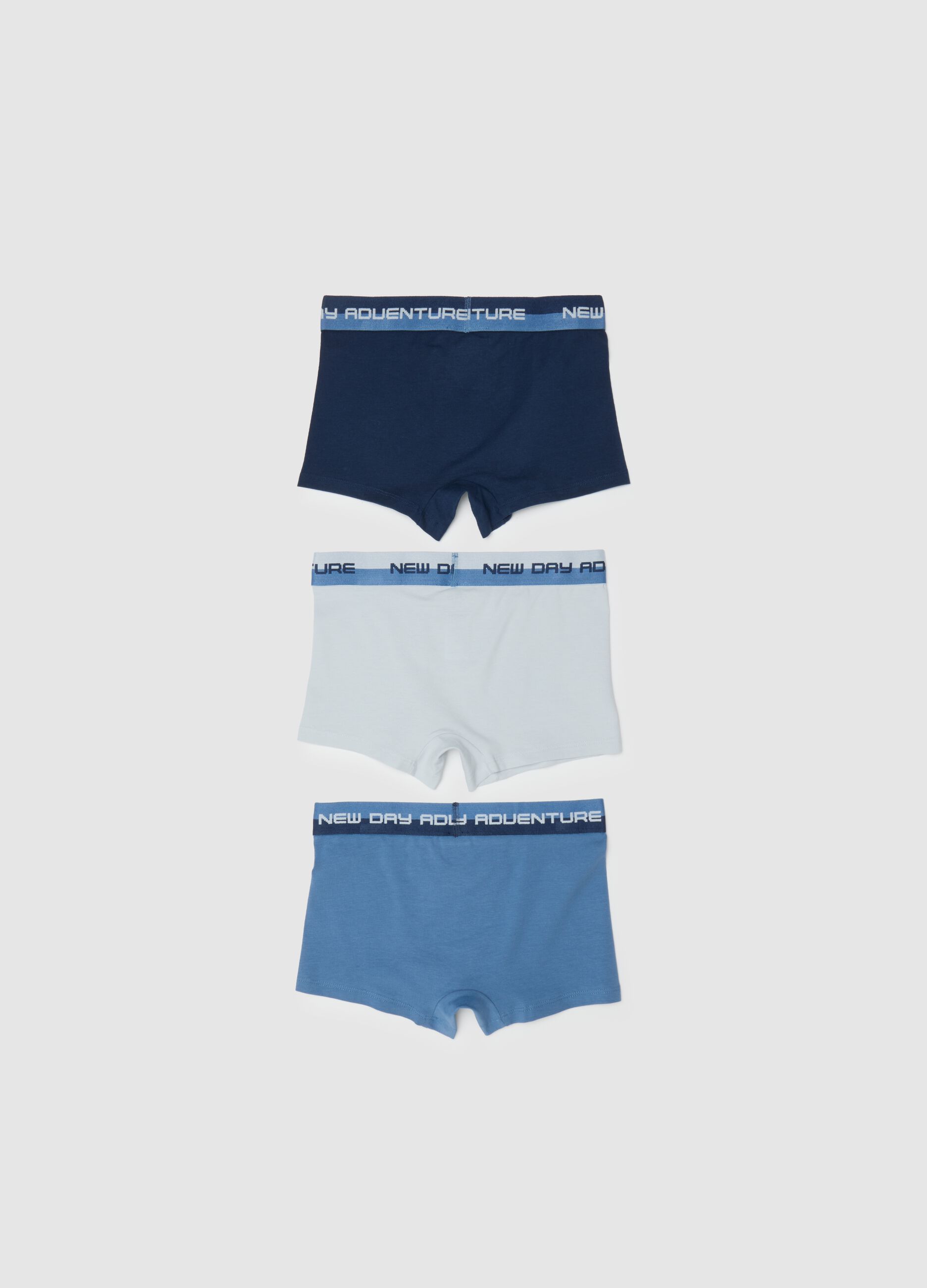 Tripack of Boys' Multicolour Stretch Cotton Boxers