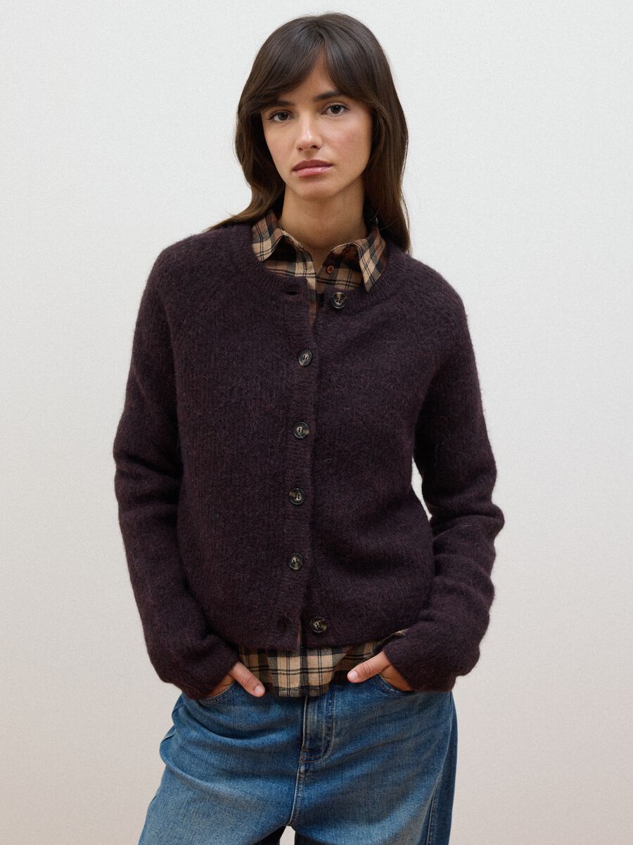 Cardigan viola in alpaca e lana elasticizzata girocollo_0
