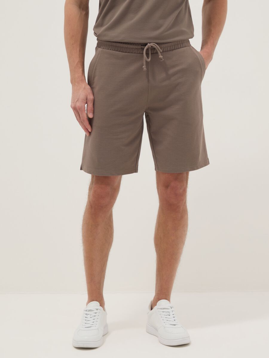 Brown cotton blend regular fit shorts_1