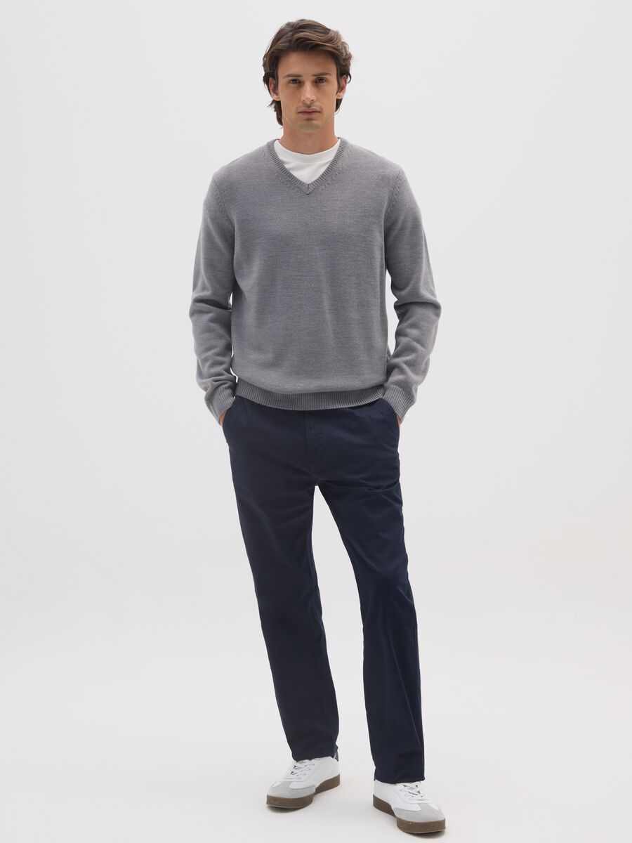 Grey V-neck Sweater_1