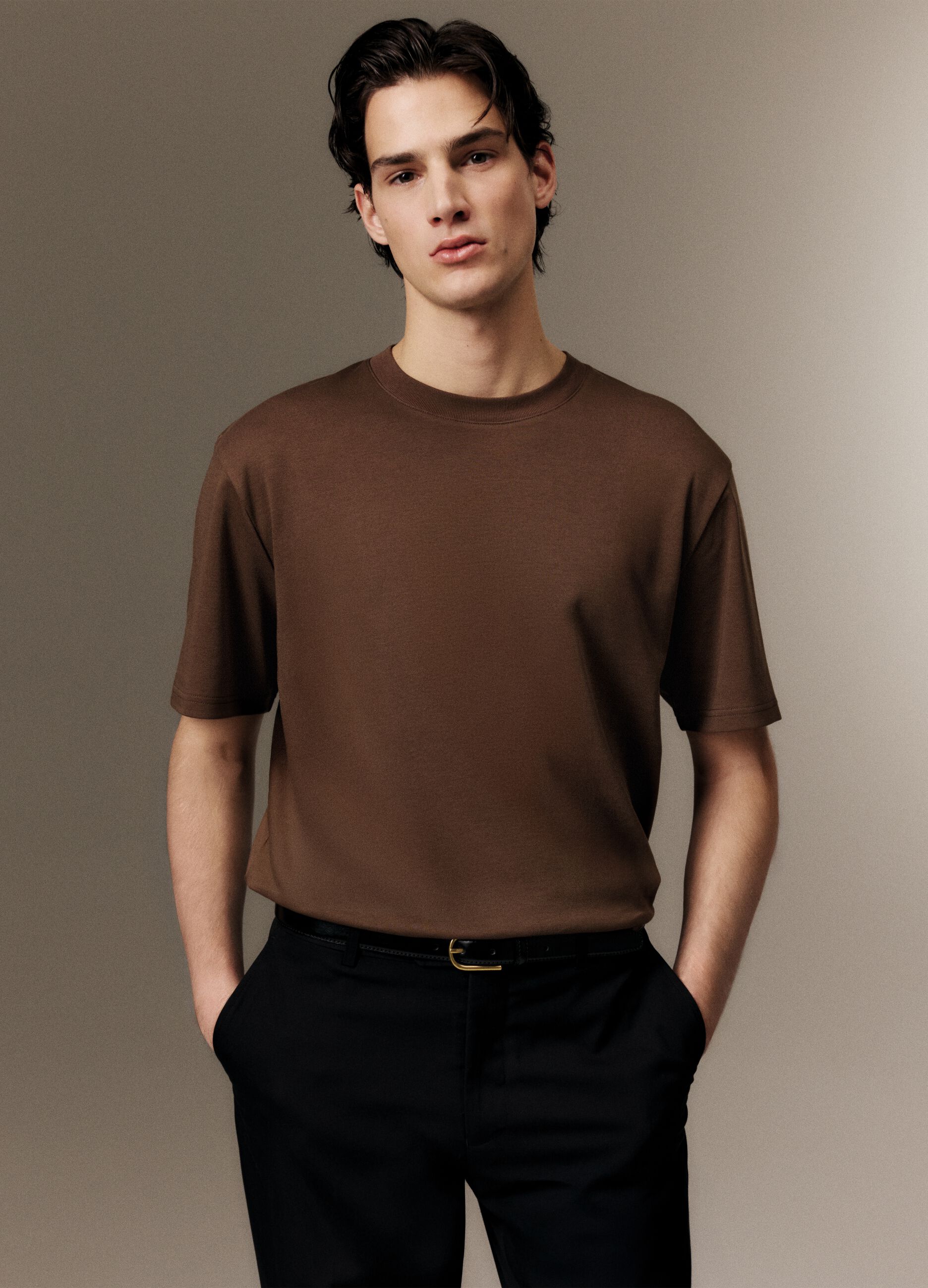 Relaxed Fit Brown The Iconic Tee T-shirt in Pure Cotton