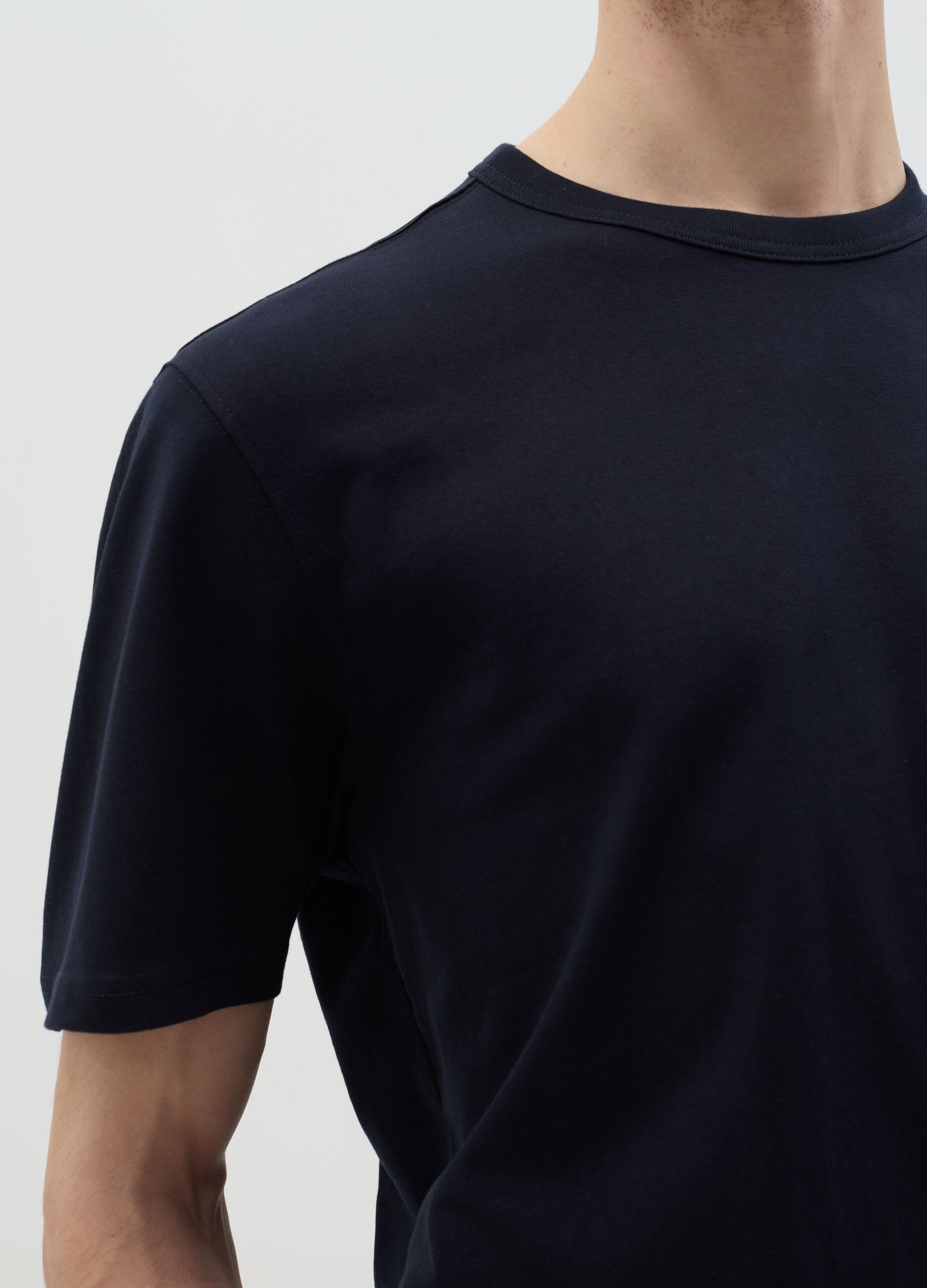 Relaxed-fit T-shirt with round neck