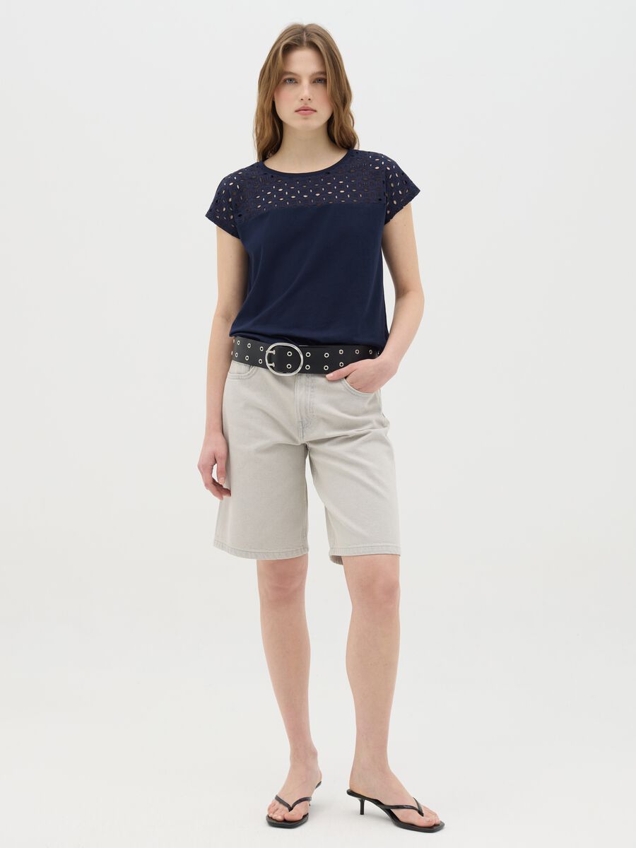 Blue short sleeve T-shirt with perforated details_1