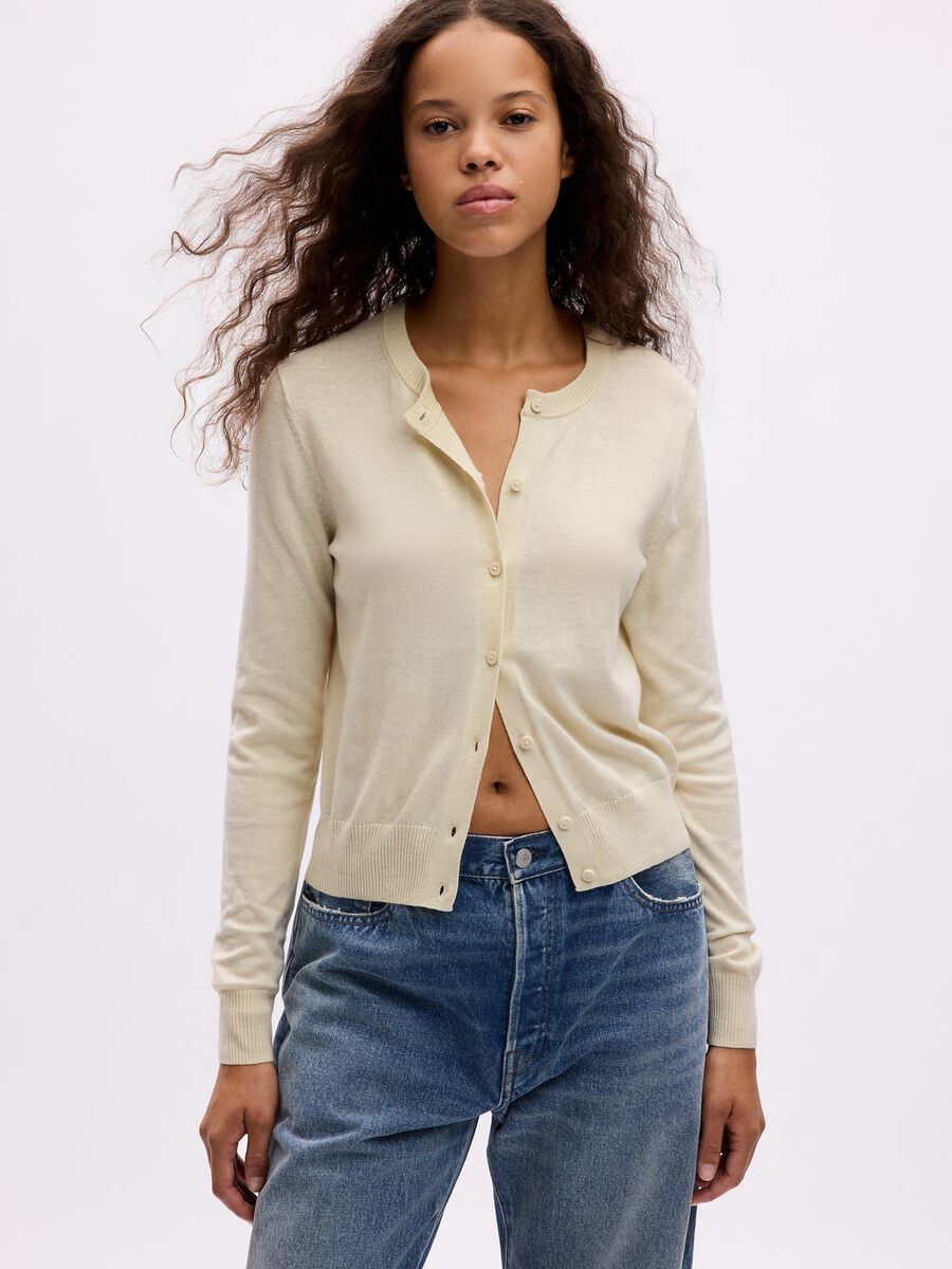 Cardigan with round neckline_0