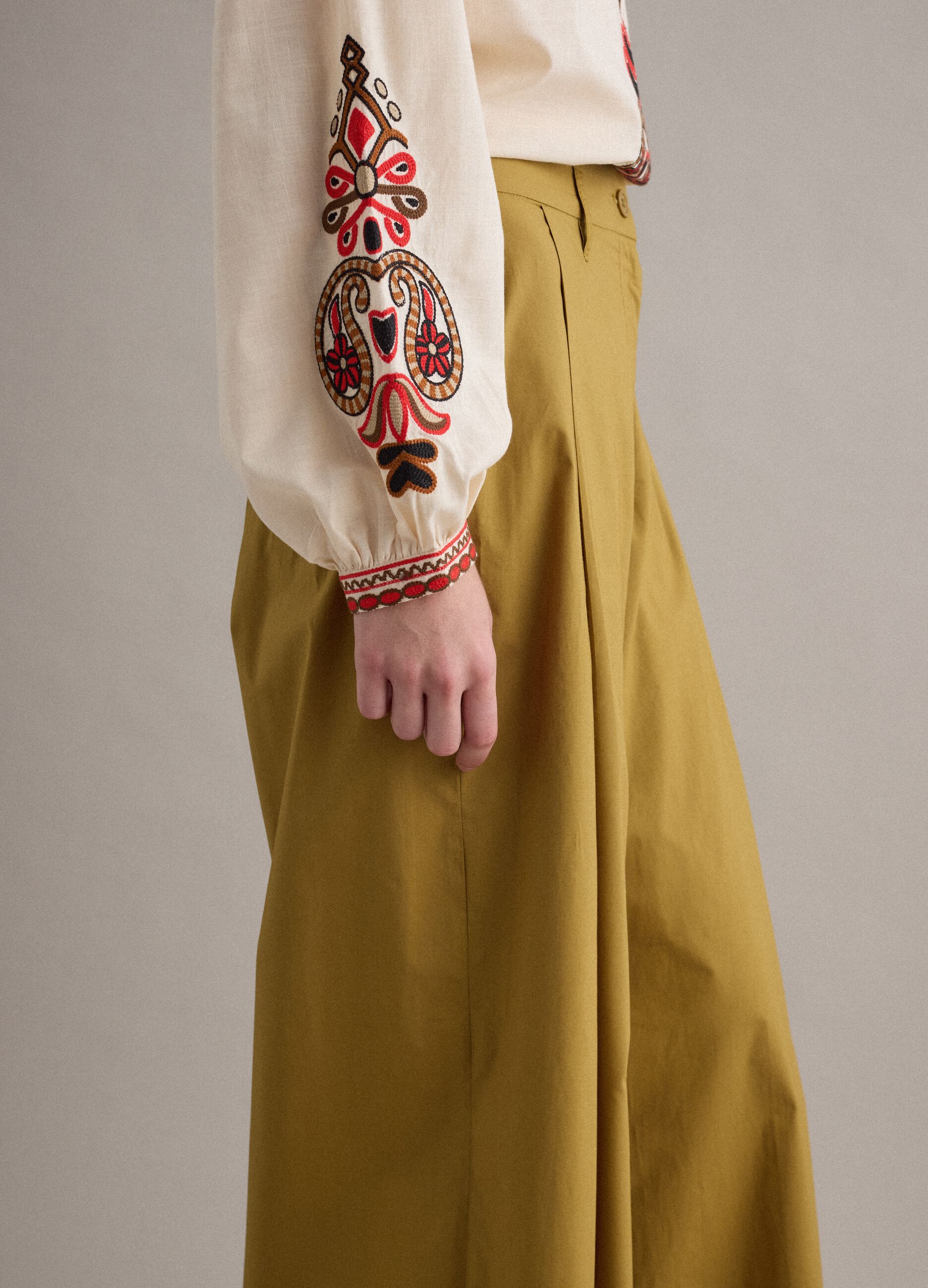 Green wide-leg trousers in pure cotton