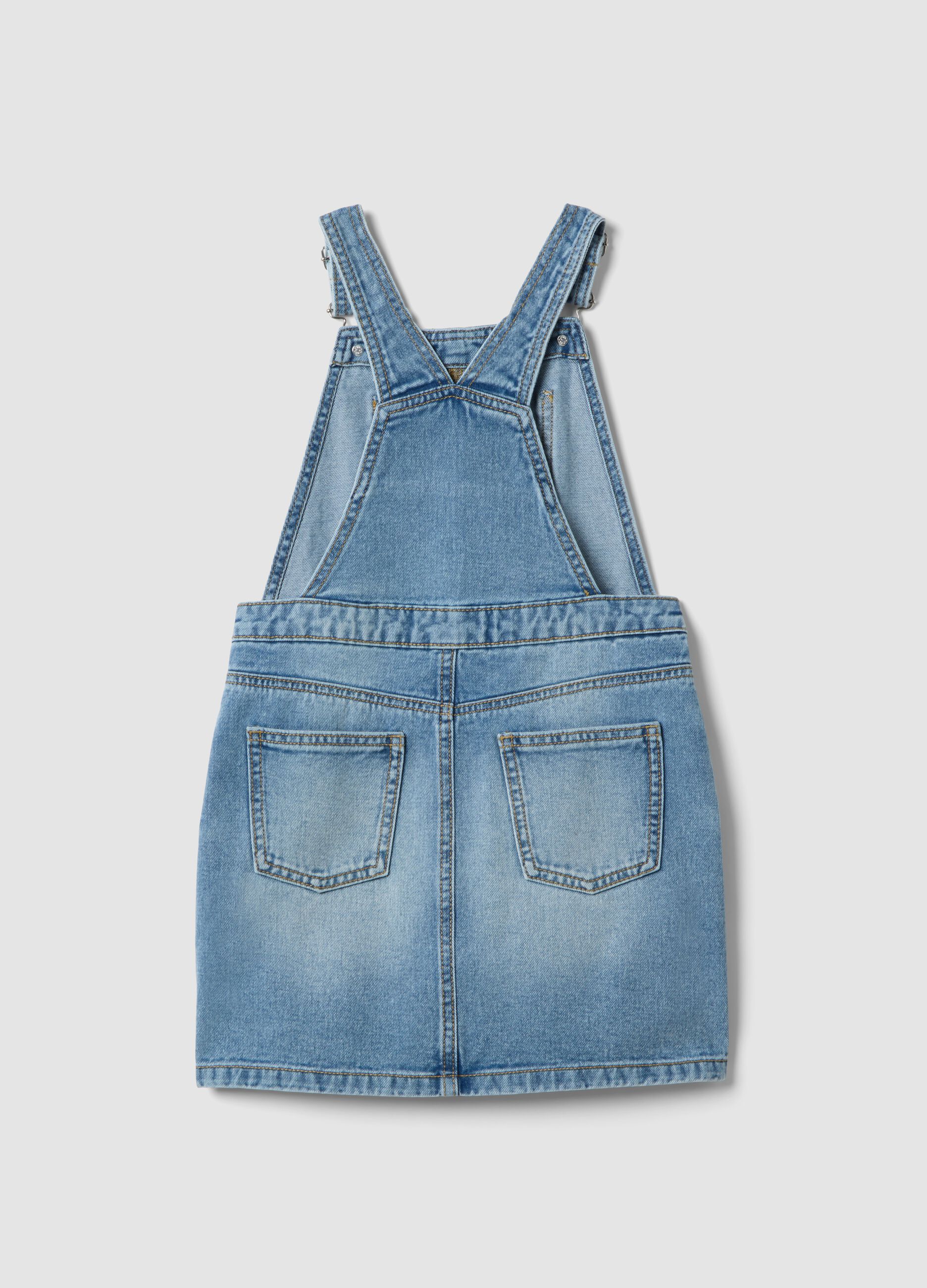Girls&rsquo; blue denim dungarees in 100% cotton with Minnie embroidery