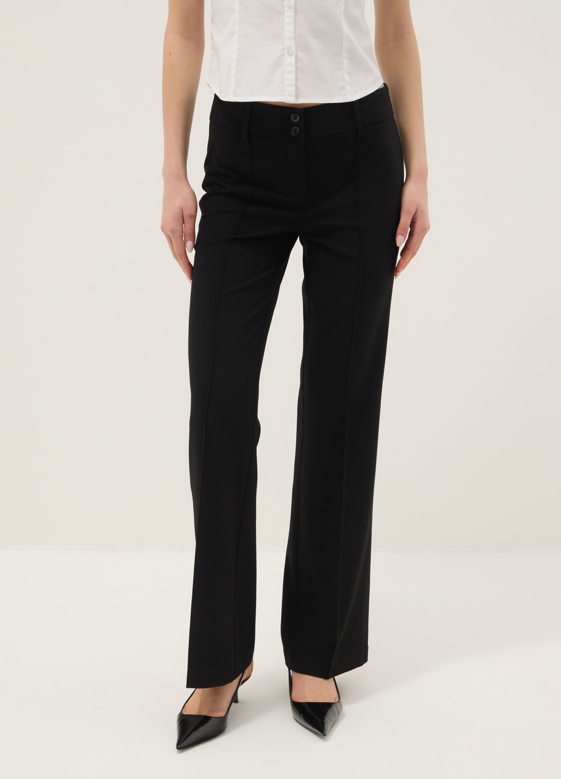 Pantaloni in tessuto elasticizzato neri flare fit