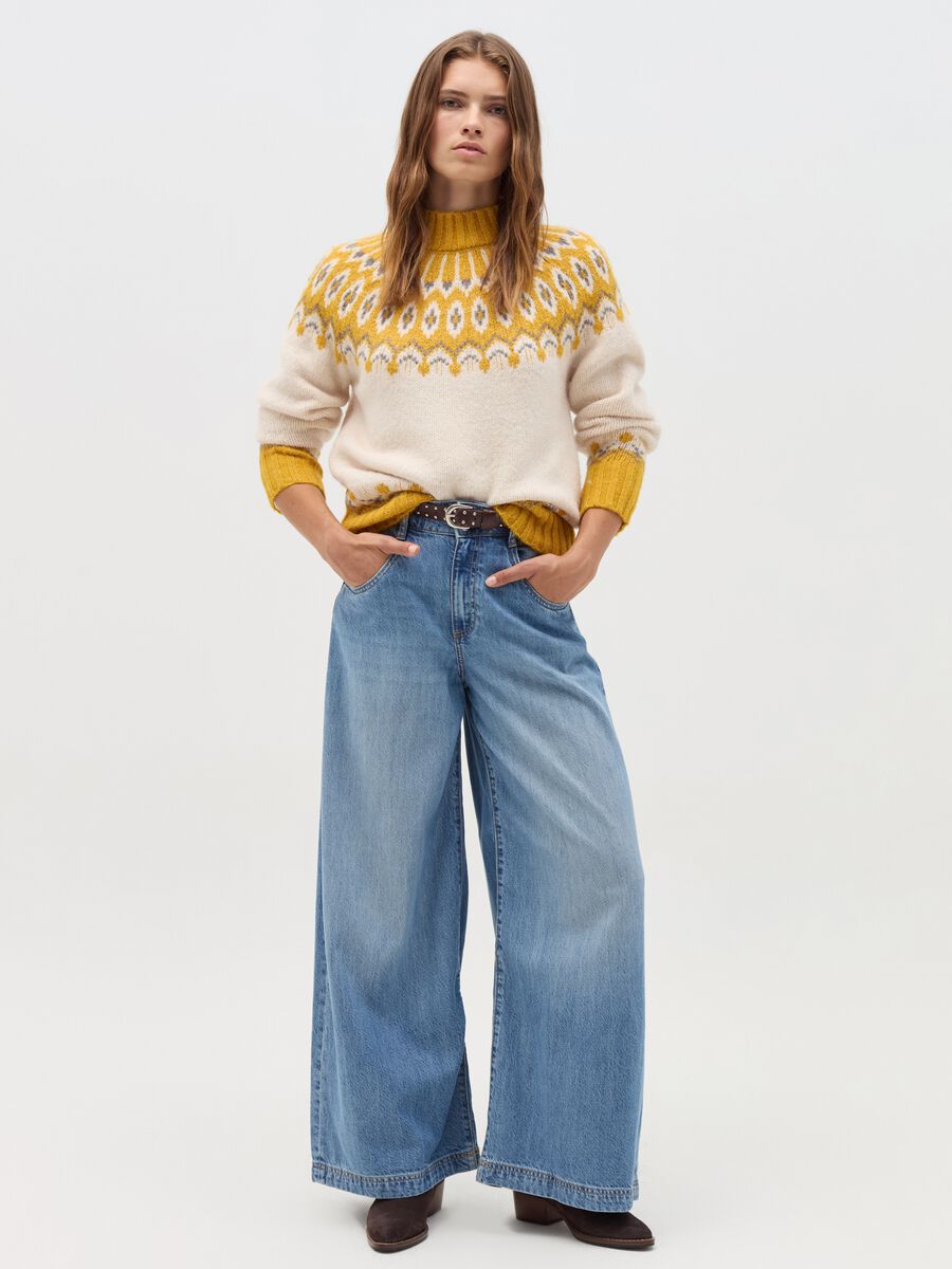 Mock neck pullover with jacquard drawing_1