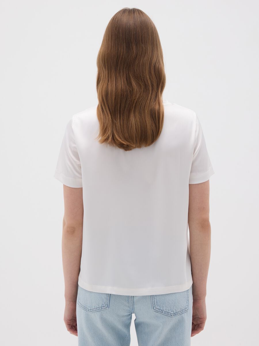 Women's Stretch White T-shirt_2
