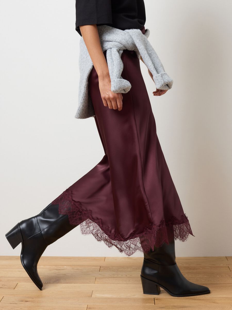 Brown regular fit satin blend skirt_3