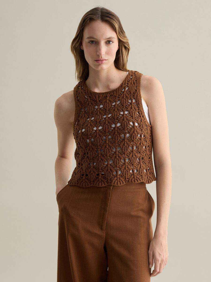 Brown tank top in crochet cotton_1