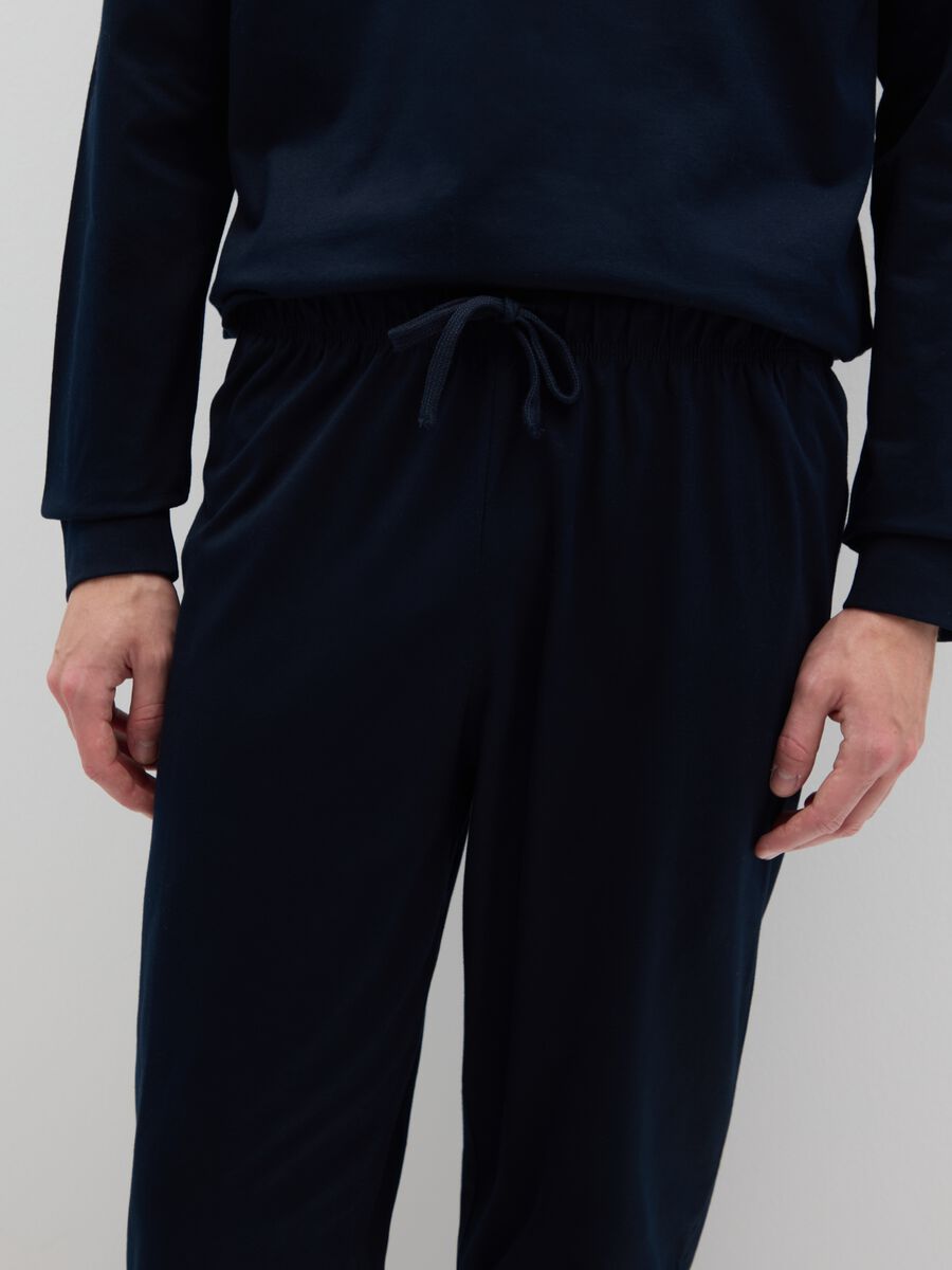 Regular fit blue pyjamas in pure cotton with henley collar_4