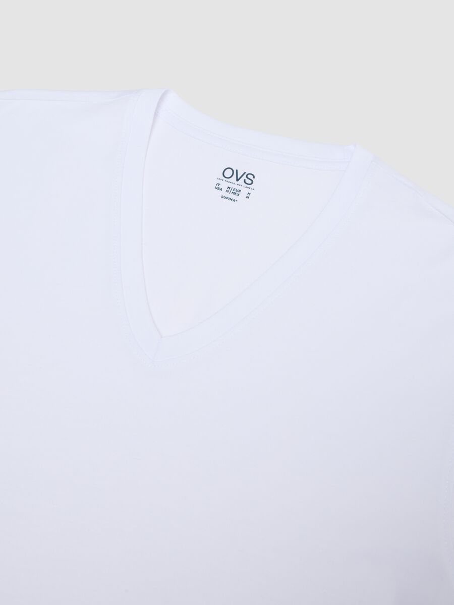 White pure Supima cotton V-neck T-shirt, regular fit_5