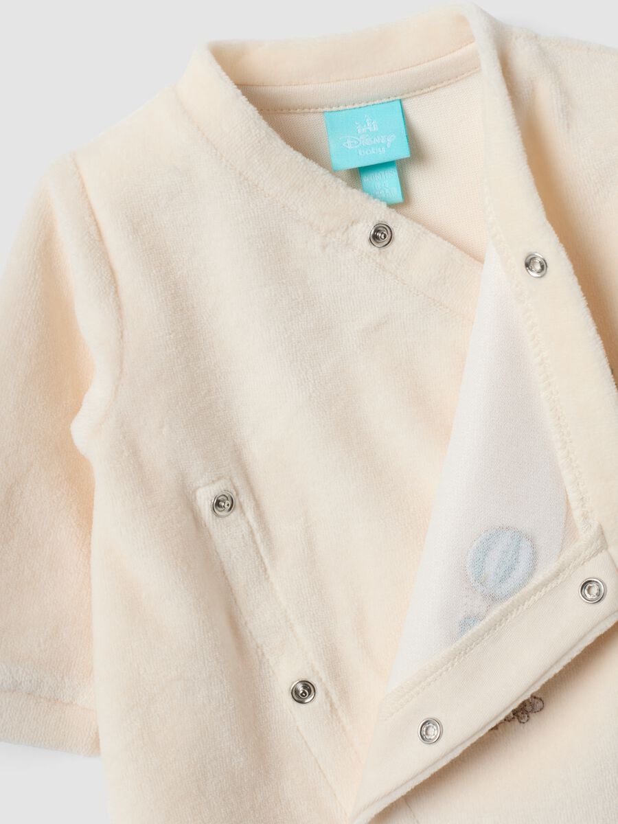 Tutina intera beige in misto cotone organico con ricamo Mickey per neonato_2