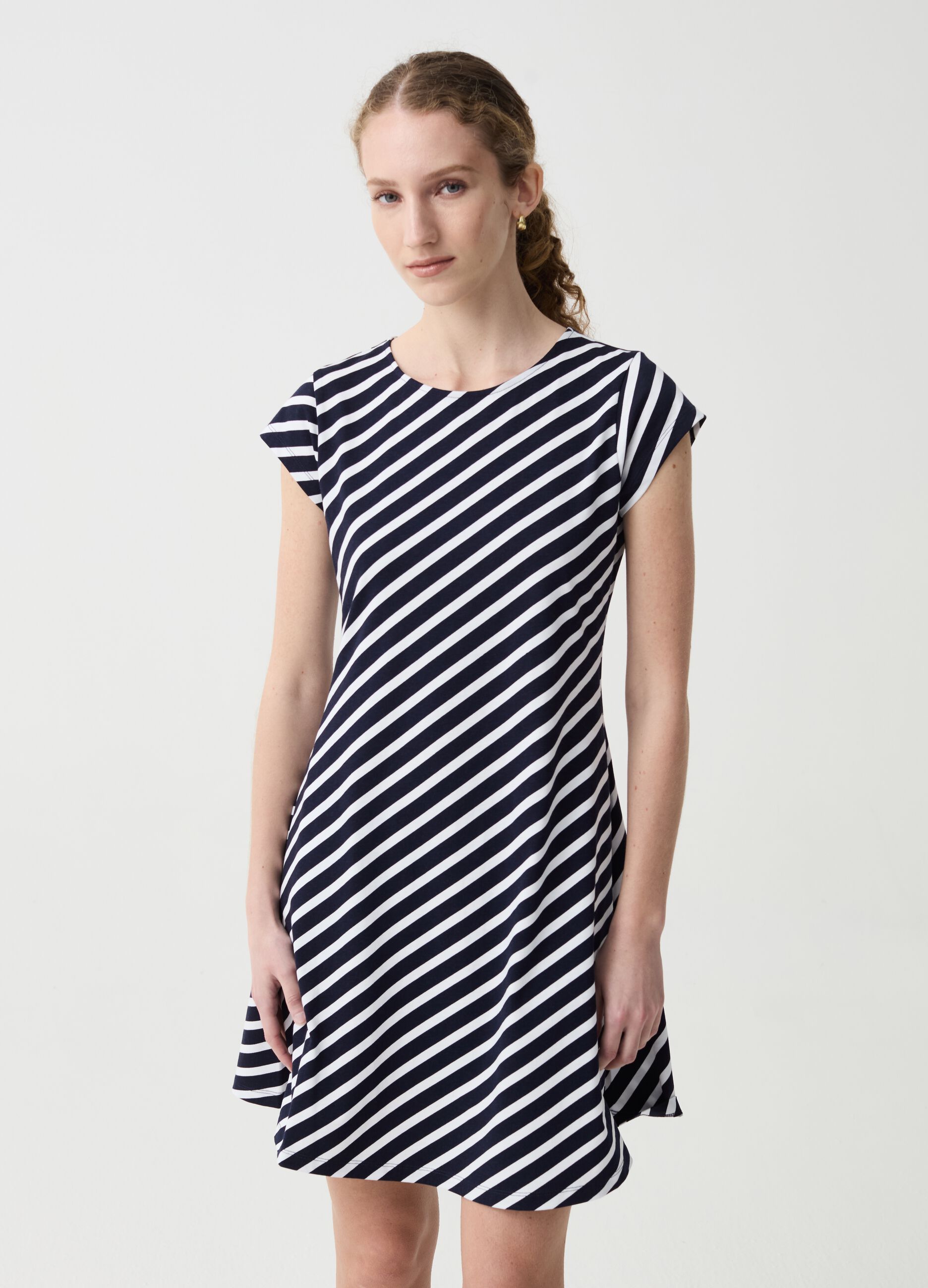 Essential dress with diagonal stripes
