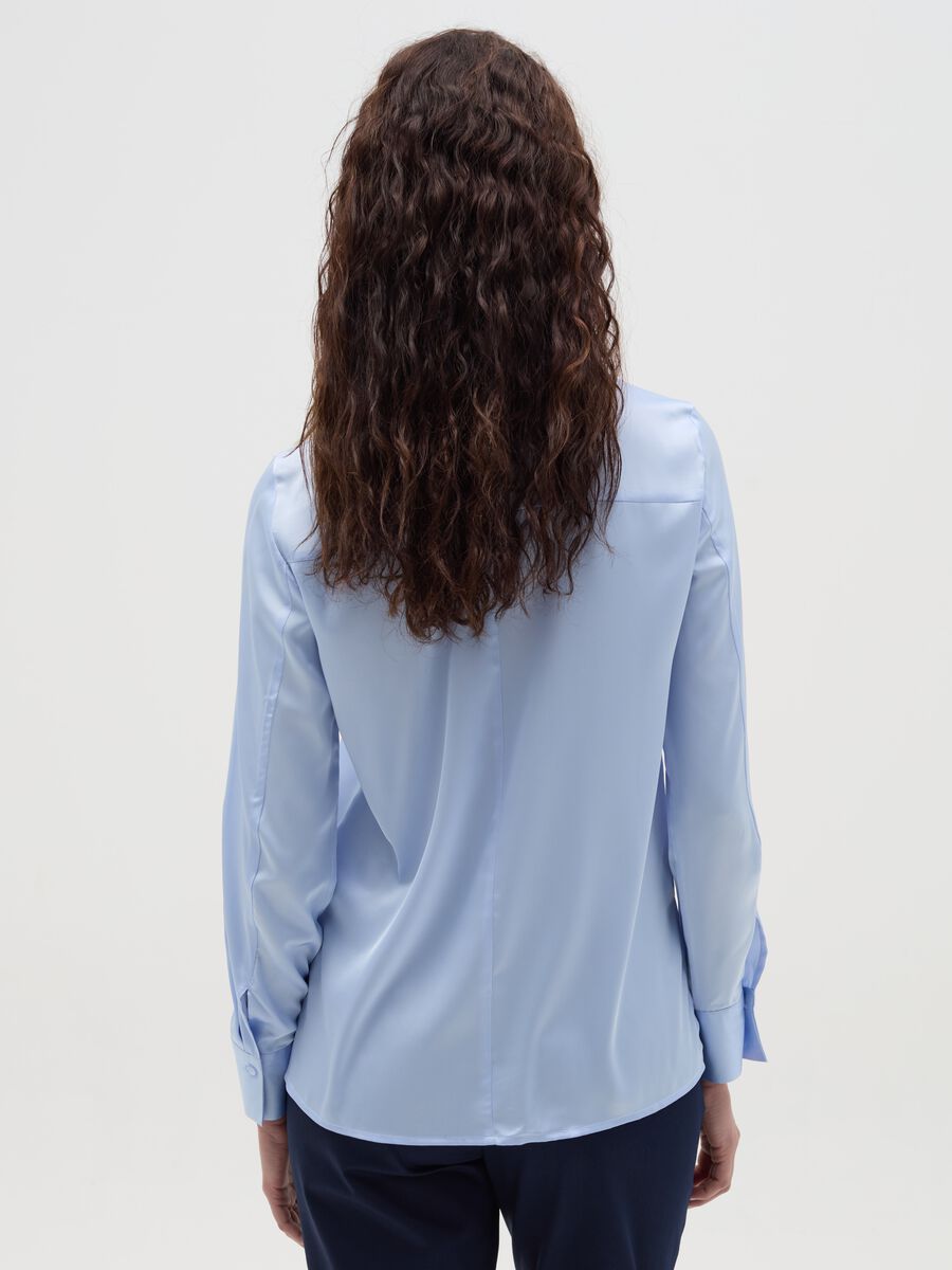 Satin shirt with side splits_2