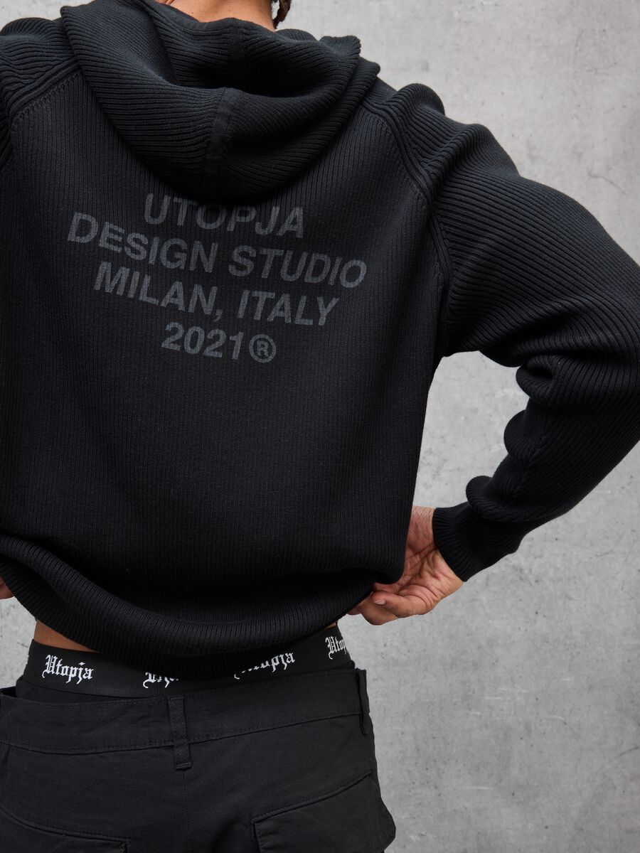 Black Ribbed Knit Hoodie_3