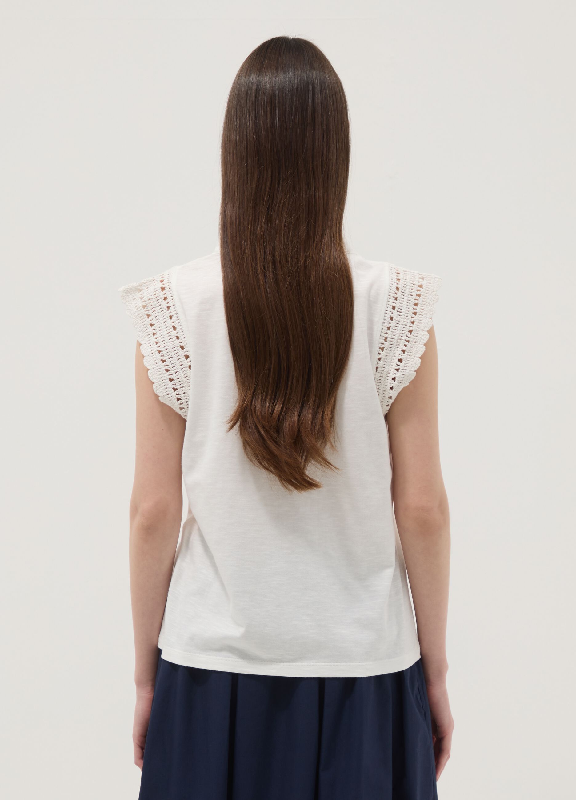 White pure cotton regular-fit top with crochet inserts