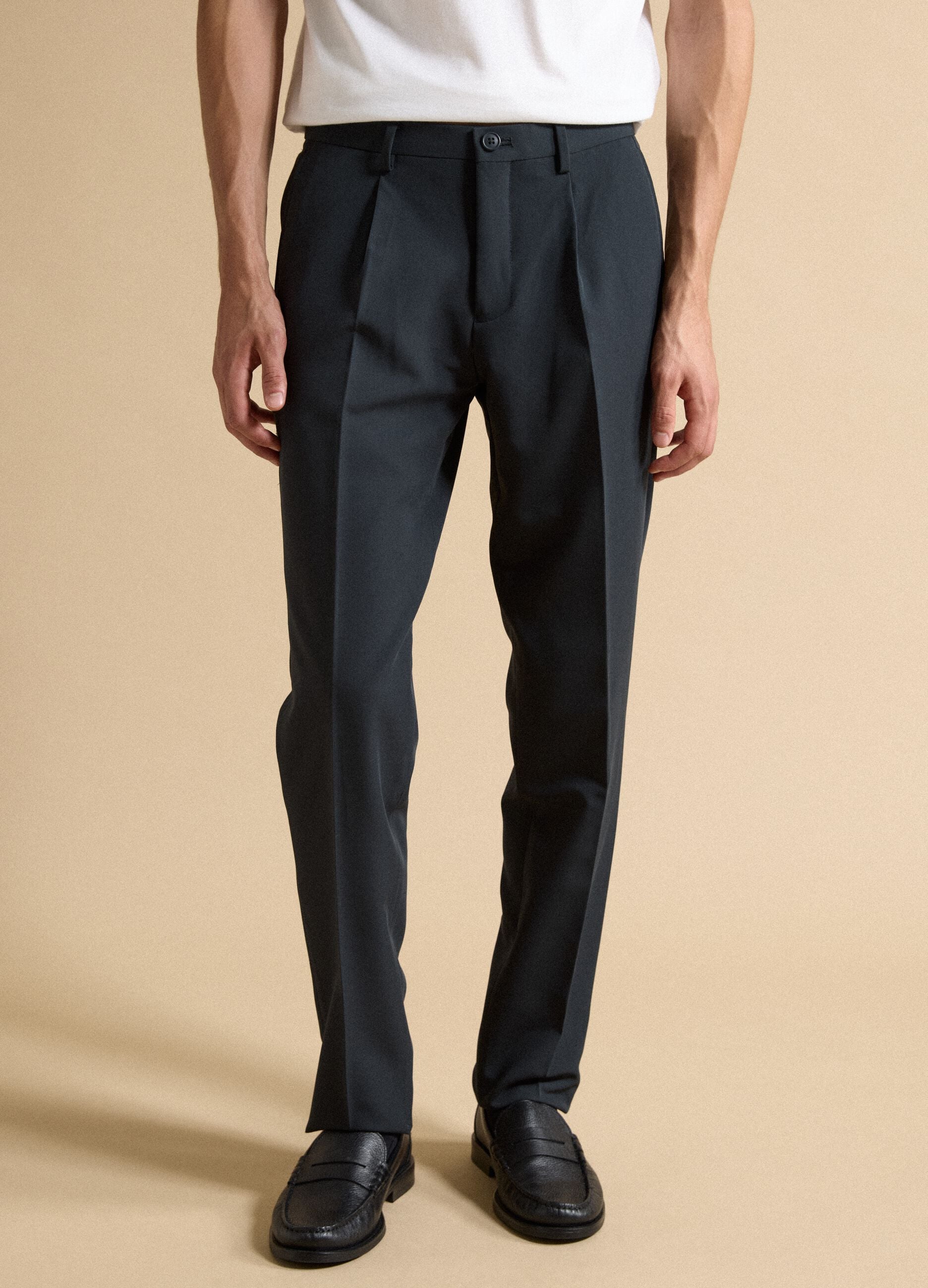 Pantaloni formali blu in twill di viscosa elasticizzata slim fit